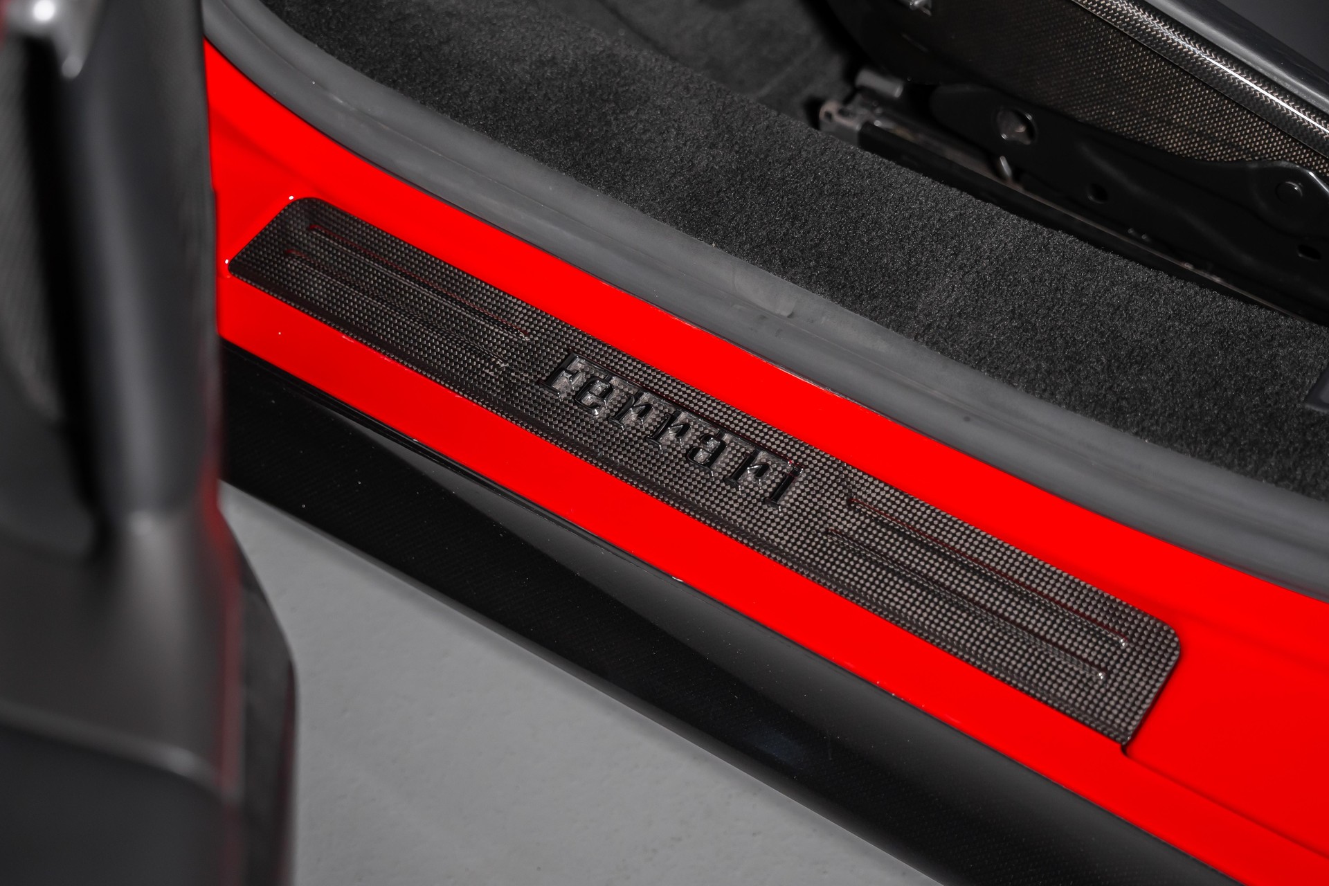 FERRARI SF90 Stradale 4.0-image-19