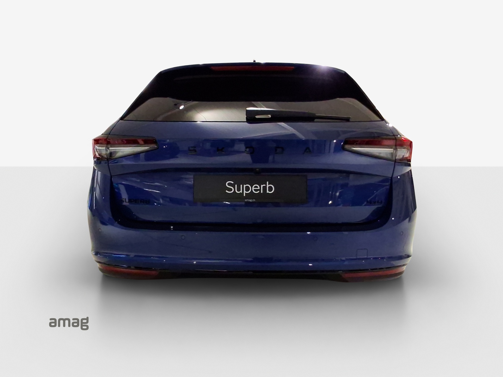 SKODA Superb Combi 2.0 TSI Sportline 4x4 DSG-image-3