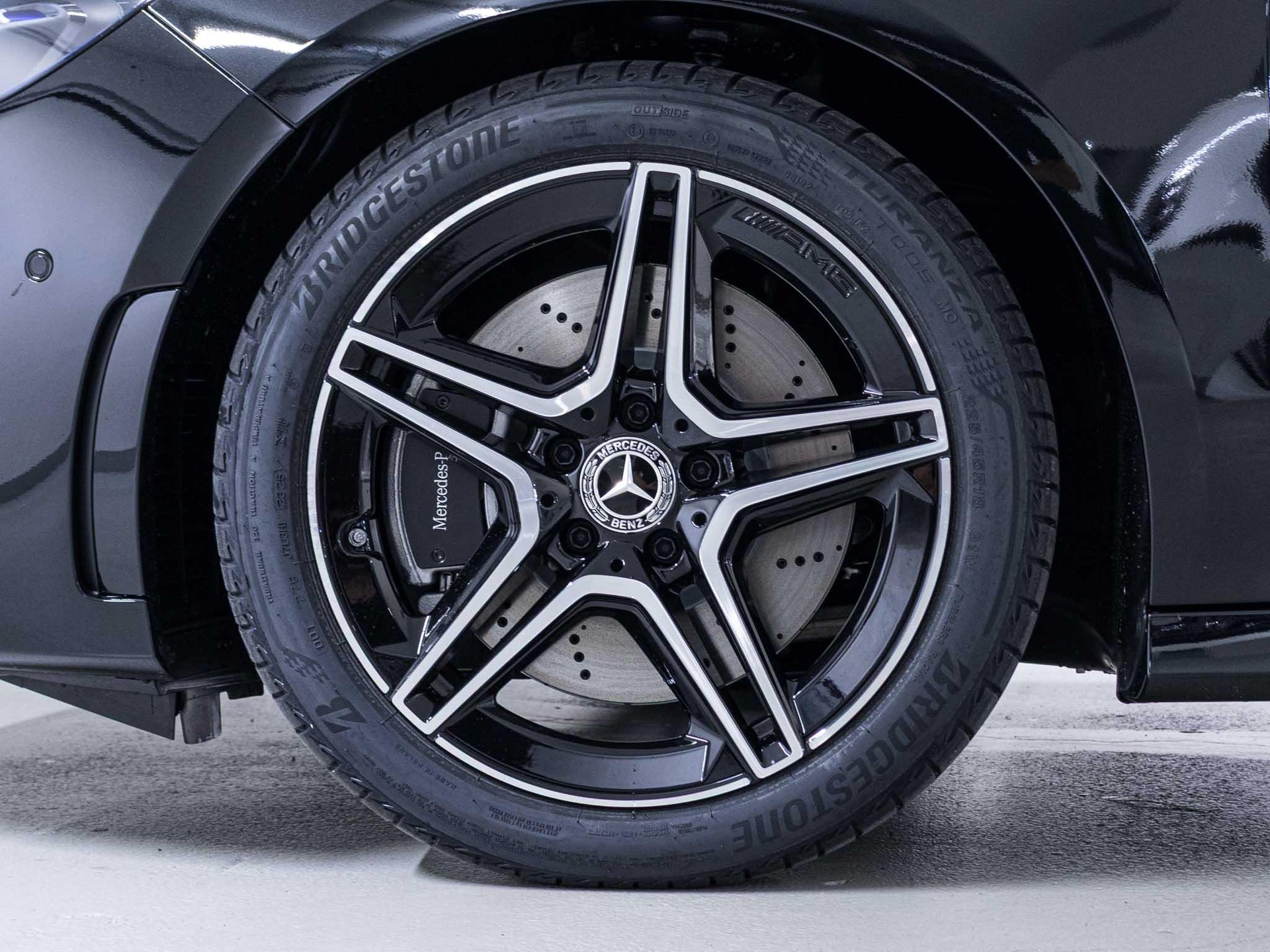 MERCEDES-BENZ B 250 4MATIC-image-14