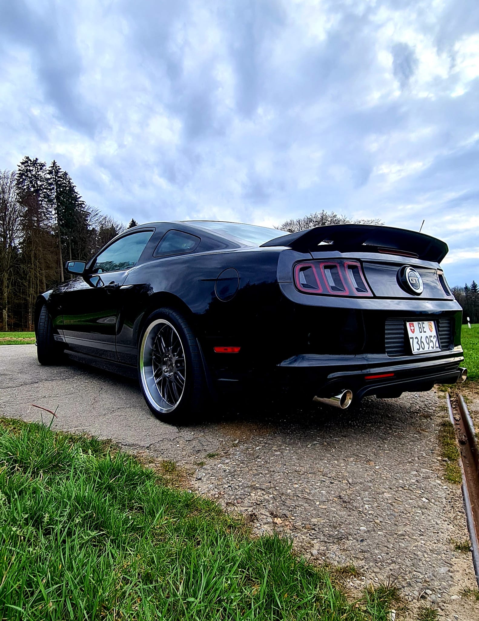 FORD MUSTANG GT Coupe California Special-image-3