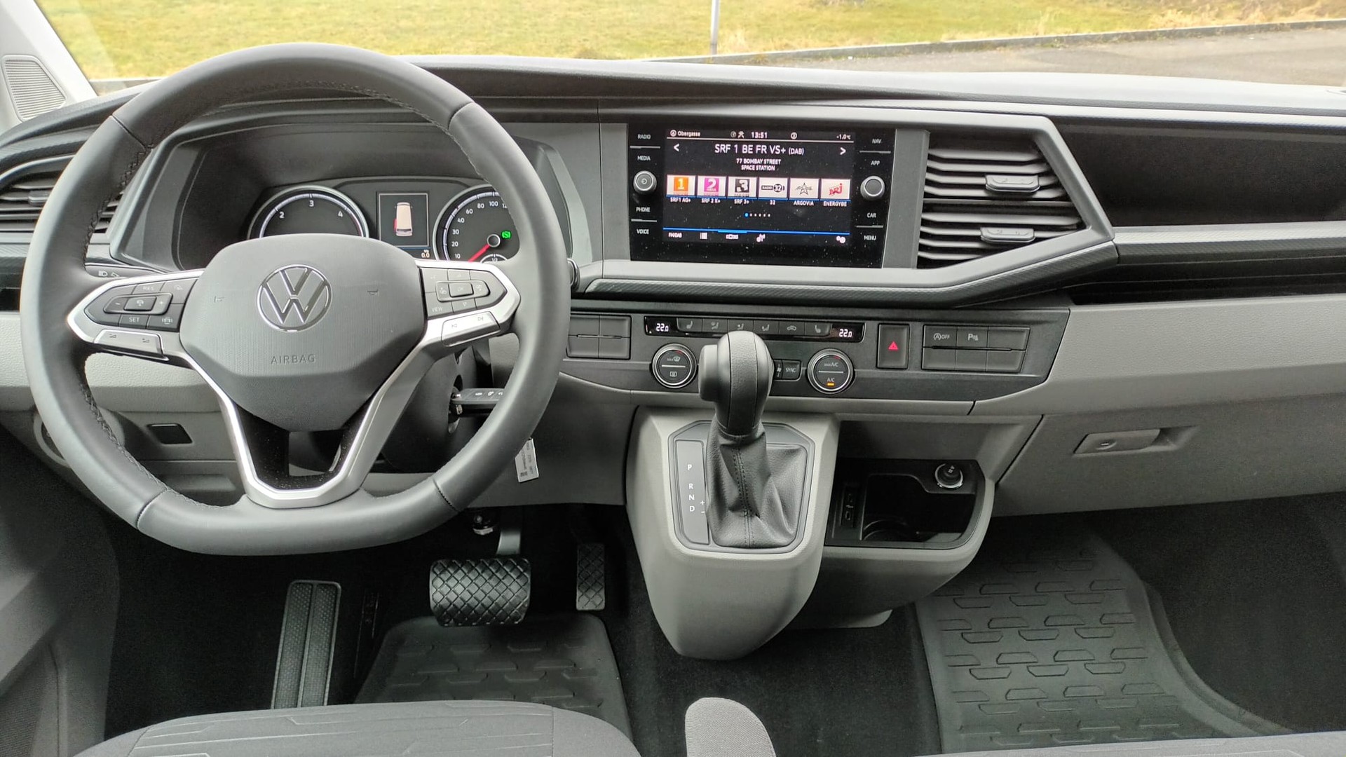 VW T6.1 Caravelle 2.0 TDI Comfortline Liberty DSG-image-9