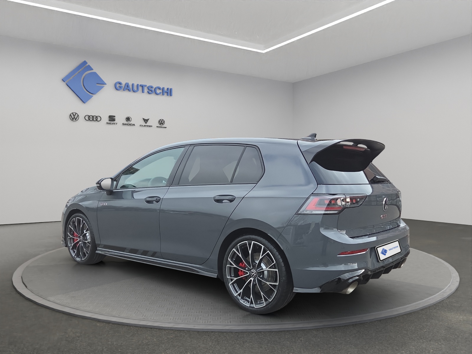 VW Golf 2.0 TSI GTI Clubsport DSG-image-2