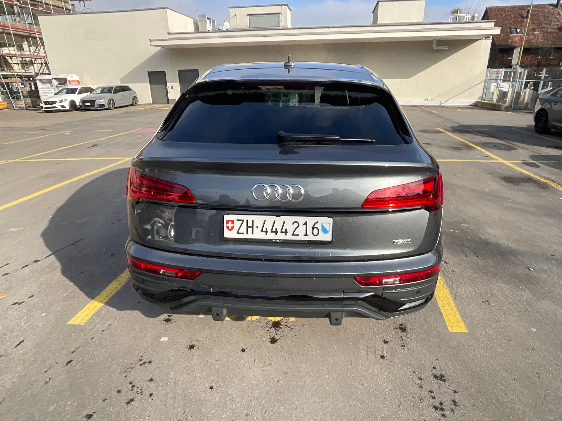 AUDI Q5 Sportback 55 TFSI e PHEV S line quattro S-tronic-image-2