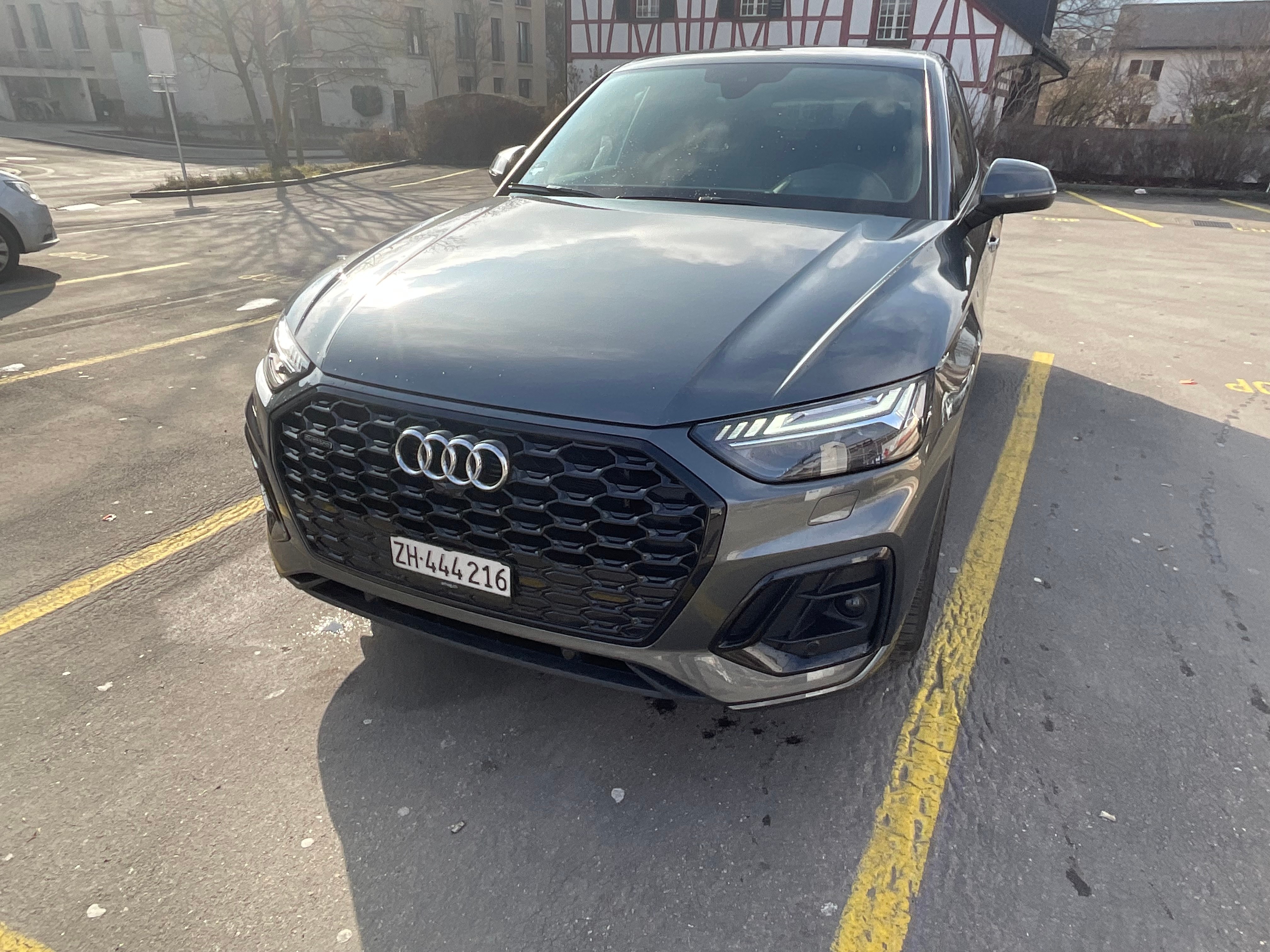 Car photo