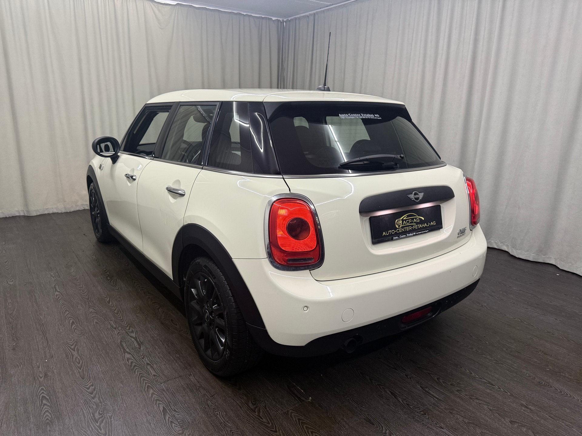 MINI One Steptronic-image-5