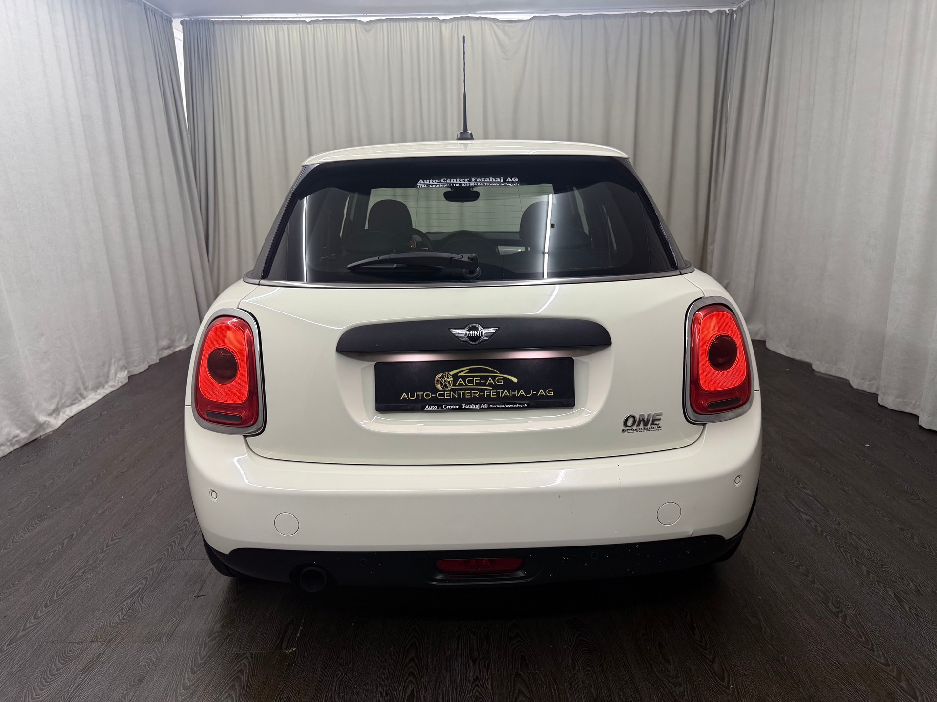 MINI One Steptronic-image-4