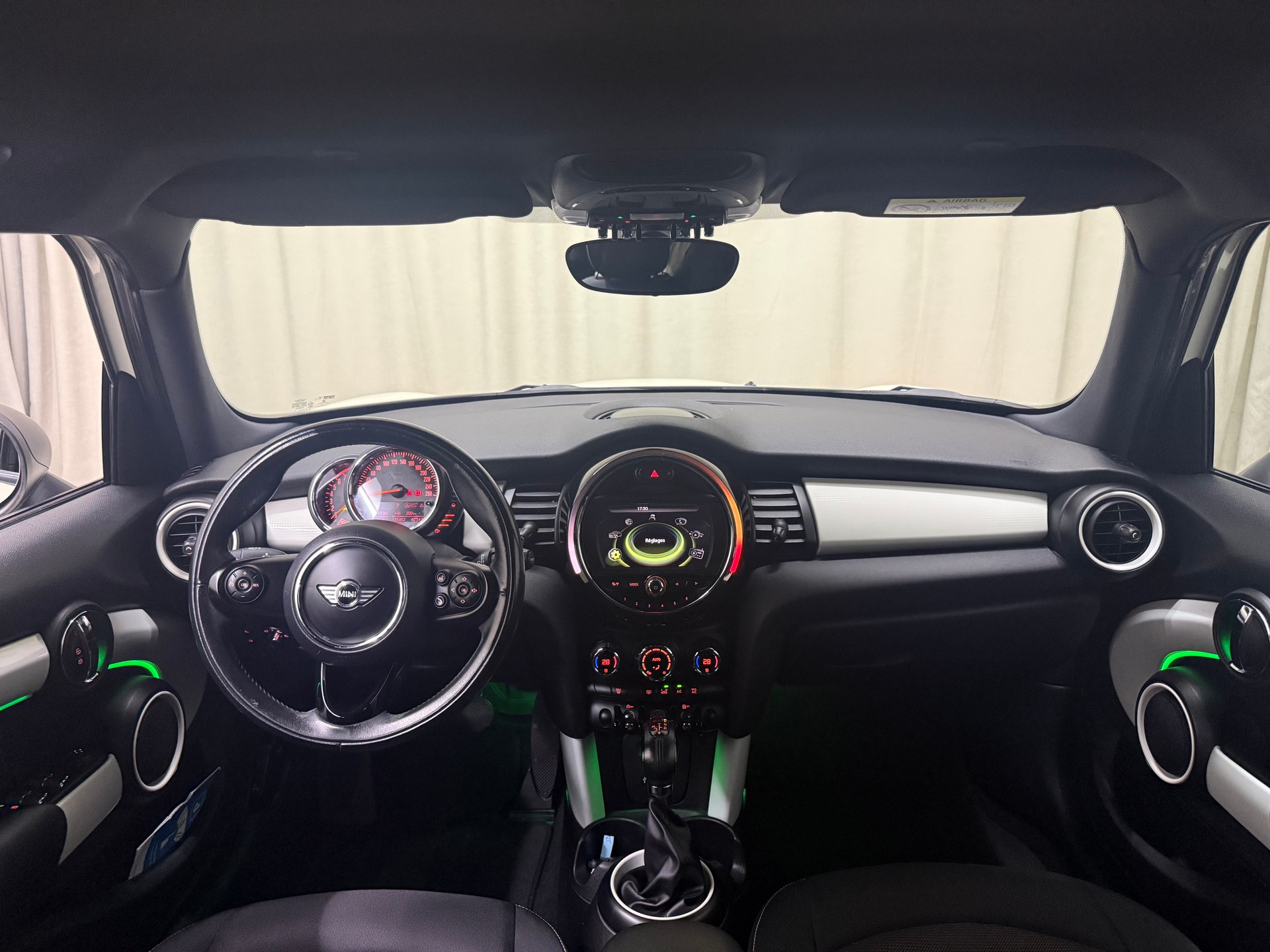 MINI One Steptronic-image-7