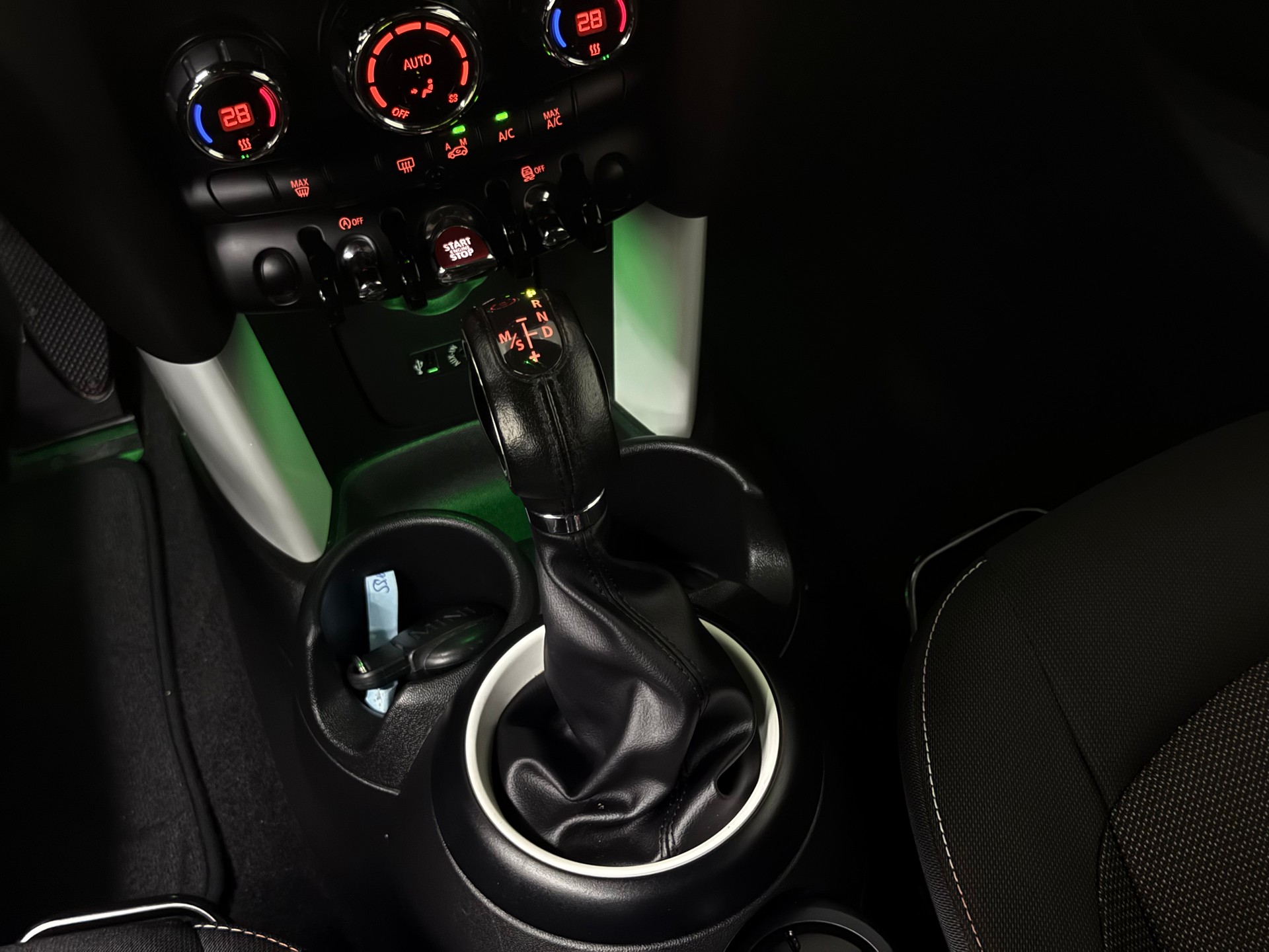 MINI One Steptronic-image-14