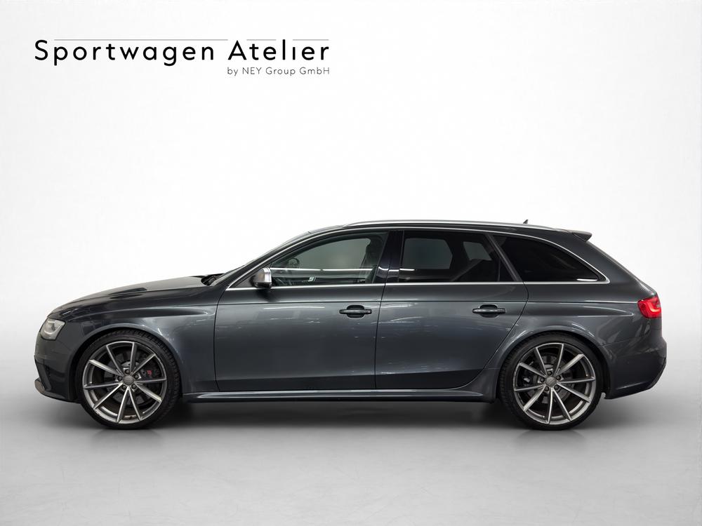 AUDI RS4 Avant 4.2 FSI V8 quattro S-tronic-image-1