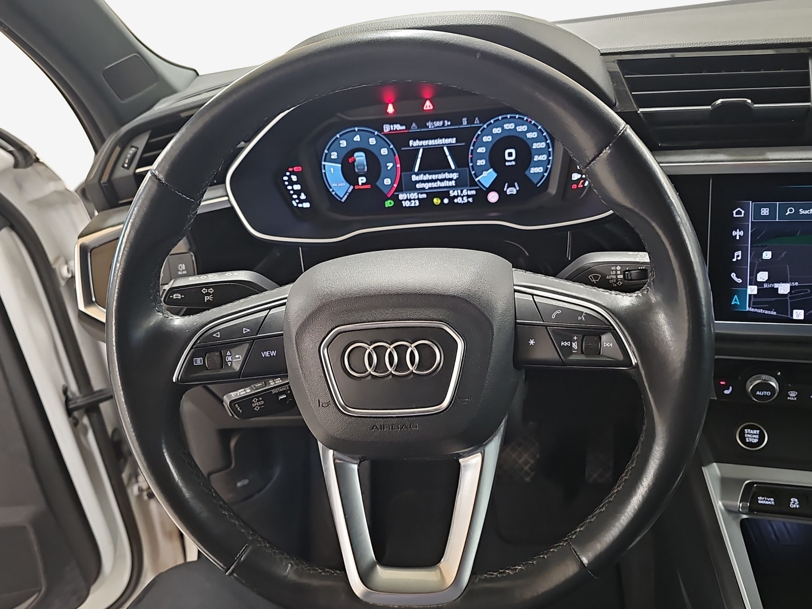 AUDI Q3 Sportback 35 TFSI Attraction S-tronic-image-9