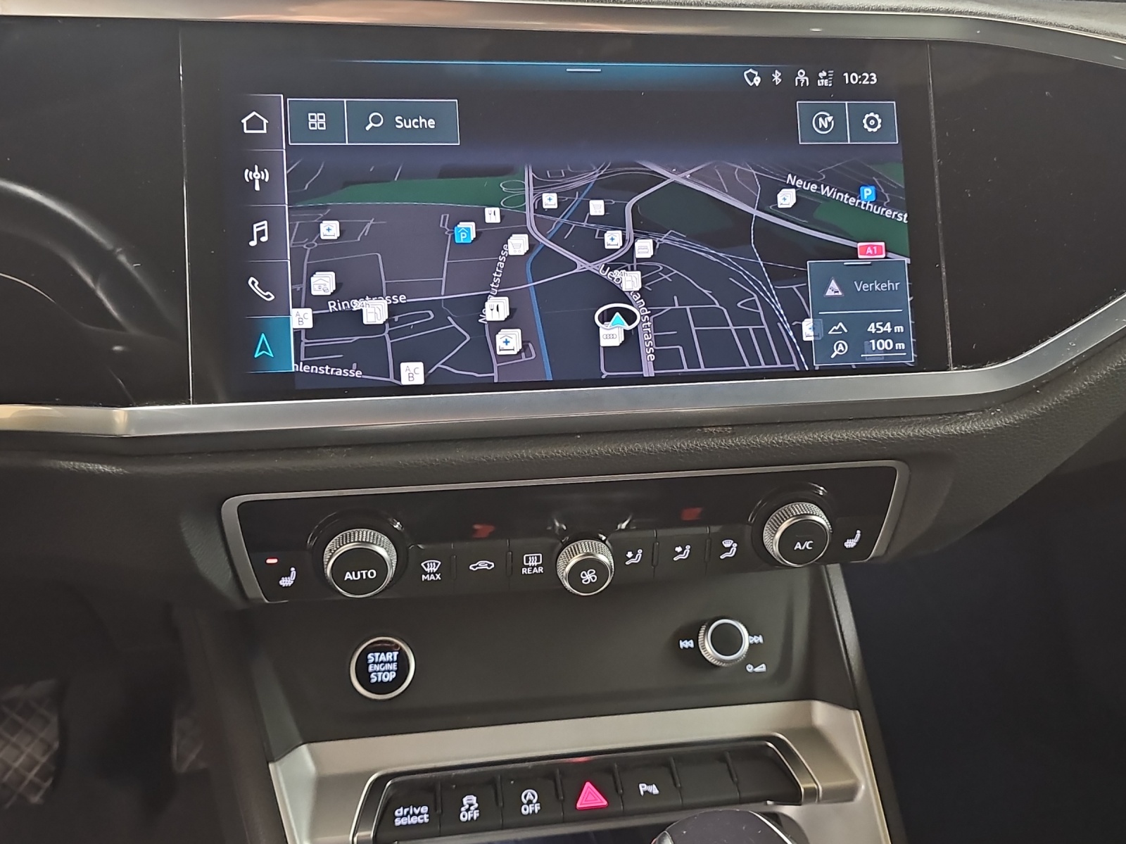 AUDI Q3 Sportback 35 TFSI Attraction S-tronic-image-10