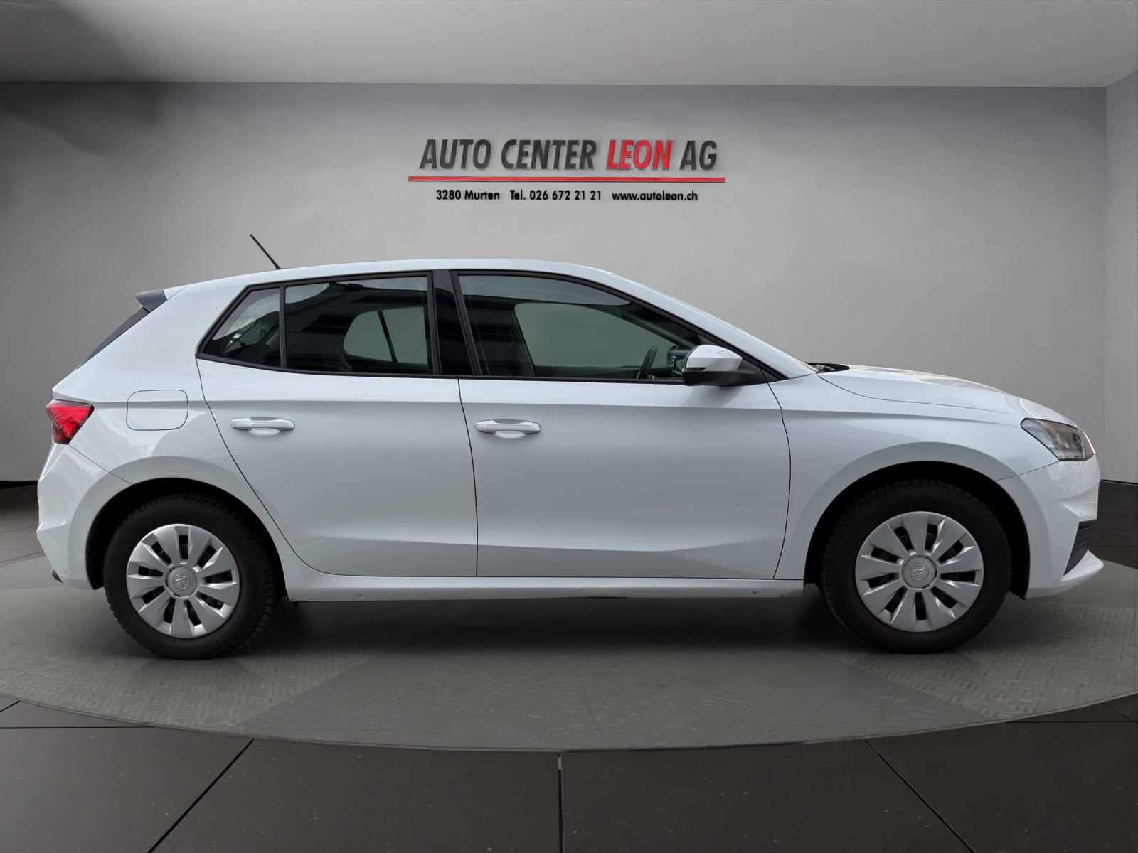 SKODA Fabia 1.0 MPI Active-image-6