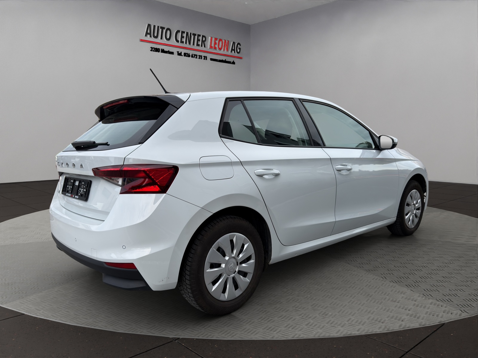SKODA Fabia 1.0 MPI Active-image-5