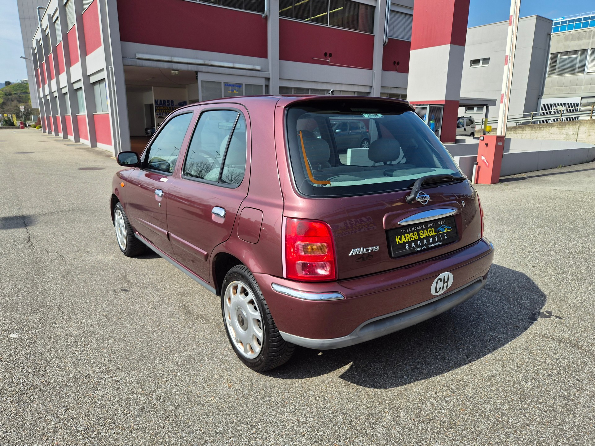 NISSAN Micra 1.4 Sport-image-3
