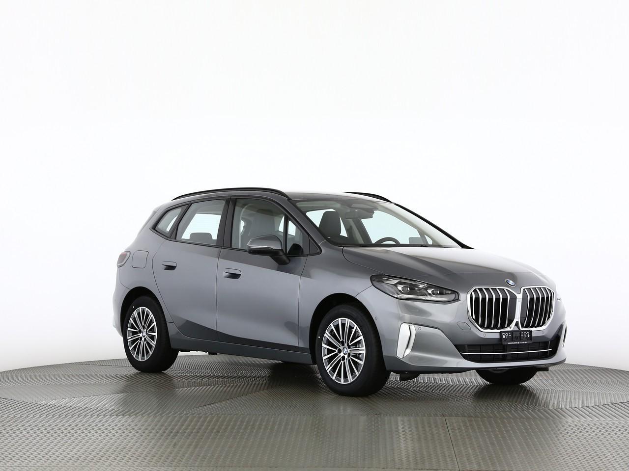 BMW 218i Active Tourer-image-19