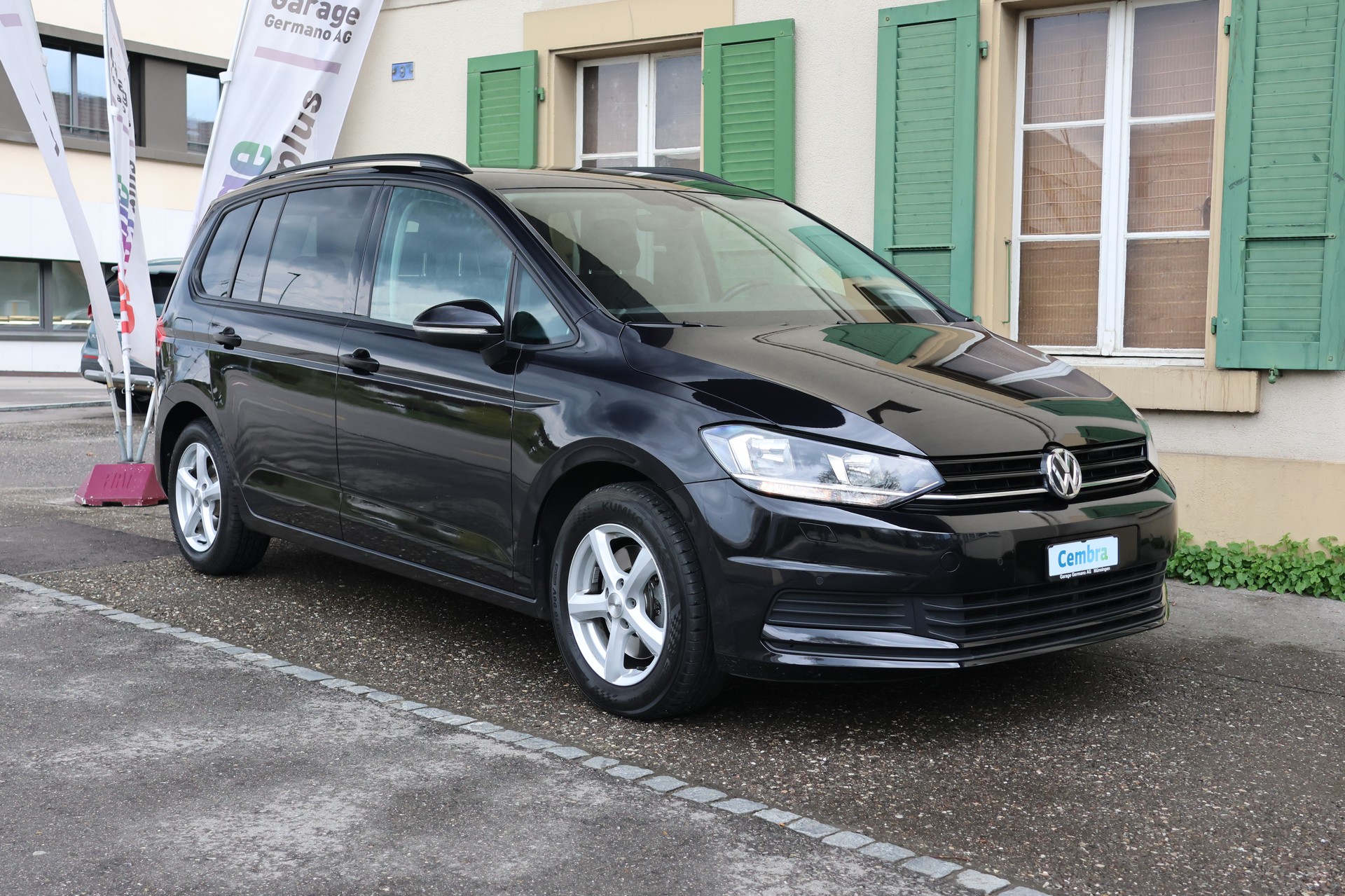 VW Touran 1.4 TSI BlueMotion Technology Trendline DSG-image-4