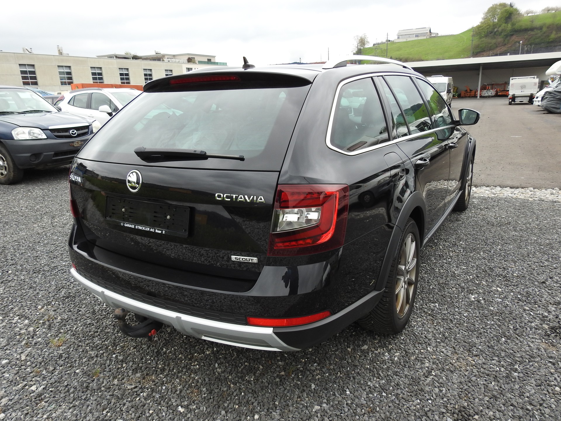 SKODA Octavia Combi 2.0 TDI Scout 4x4 DSG-image-5