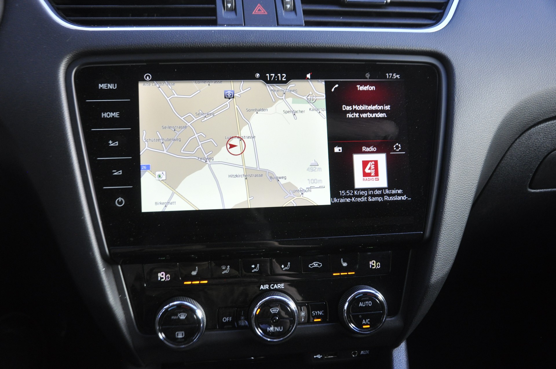 SKODA Octavia Combi 2.0 TDI Style DSG I Anhängerkupplung-image-12
