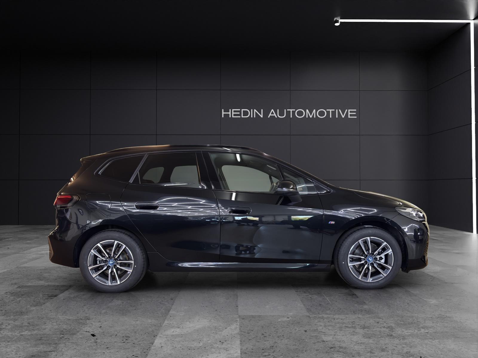 BMW 225e xDrive paddles Active Tourer-image-5