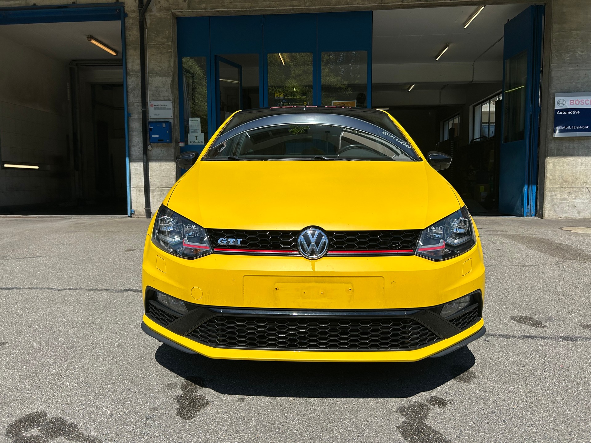 VW Polo 1.8 TSI GTI-image-0