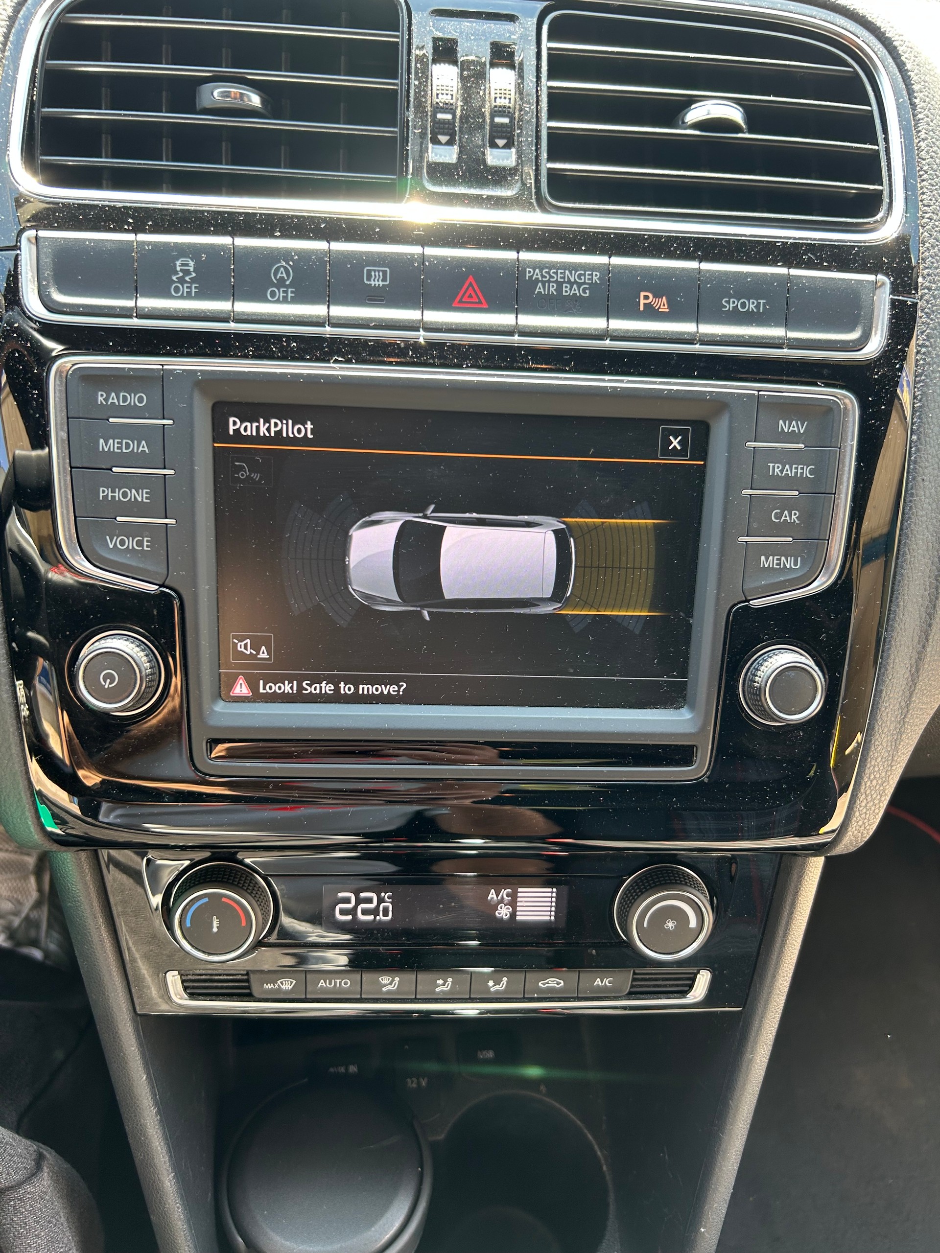 VW Polo 1.8 TSI GTI-image-9