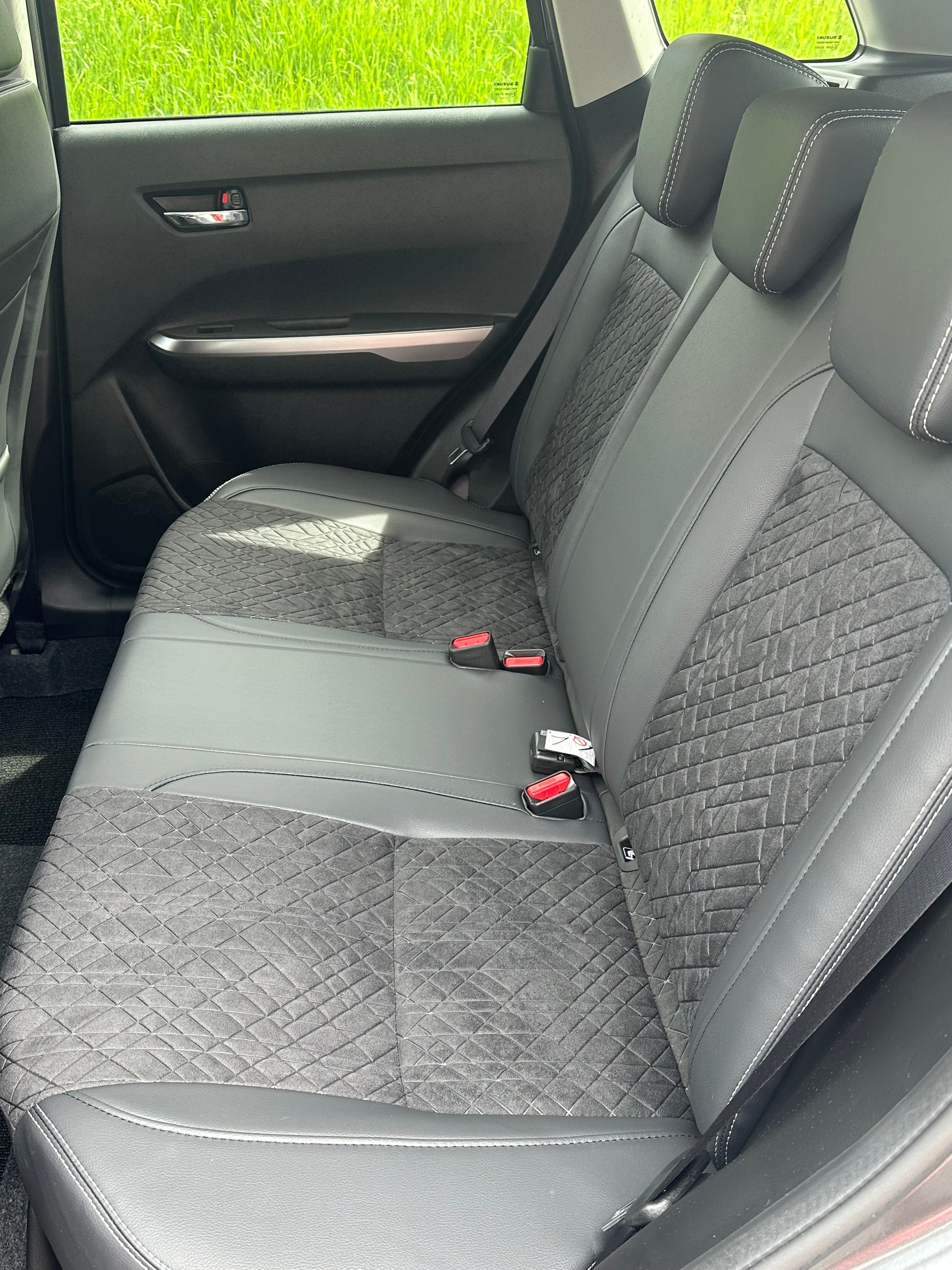 SUZUKI Vitara 1.4 Boosterjet Compact Top 4x4 Hybrid Automatic-image-7