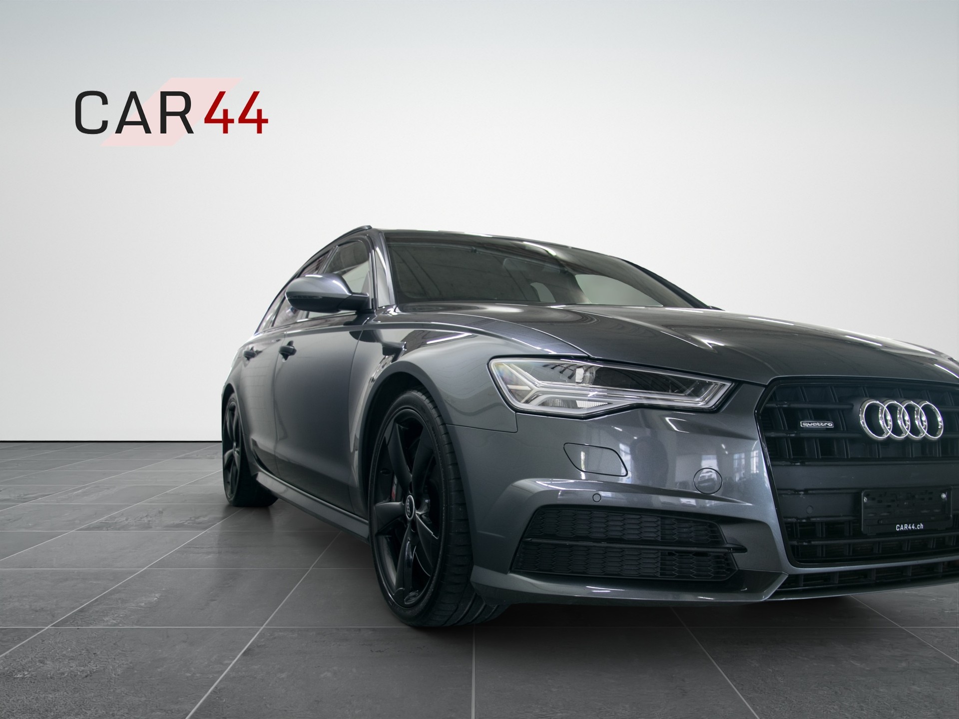 AUDI S6 Avant 4.0 TFSI V8 quattro S-tronic-image-16