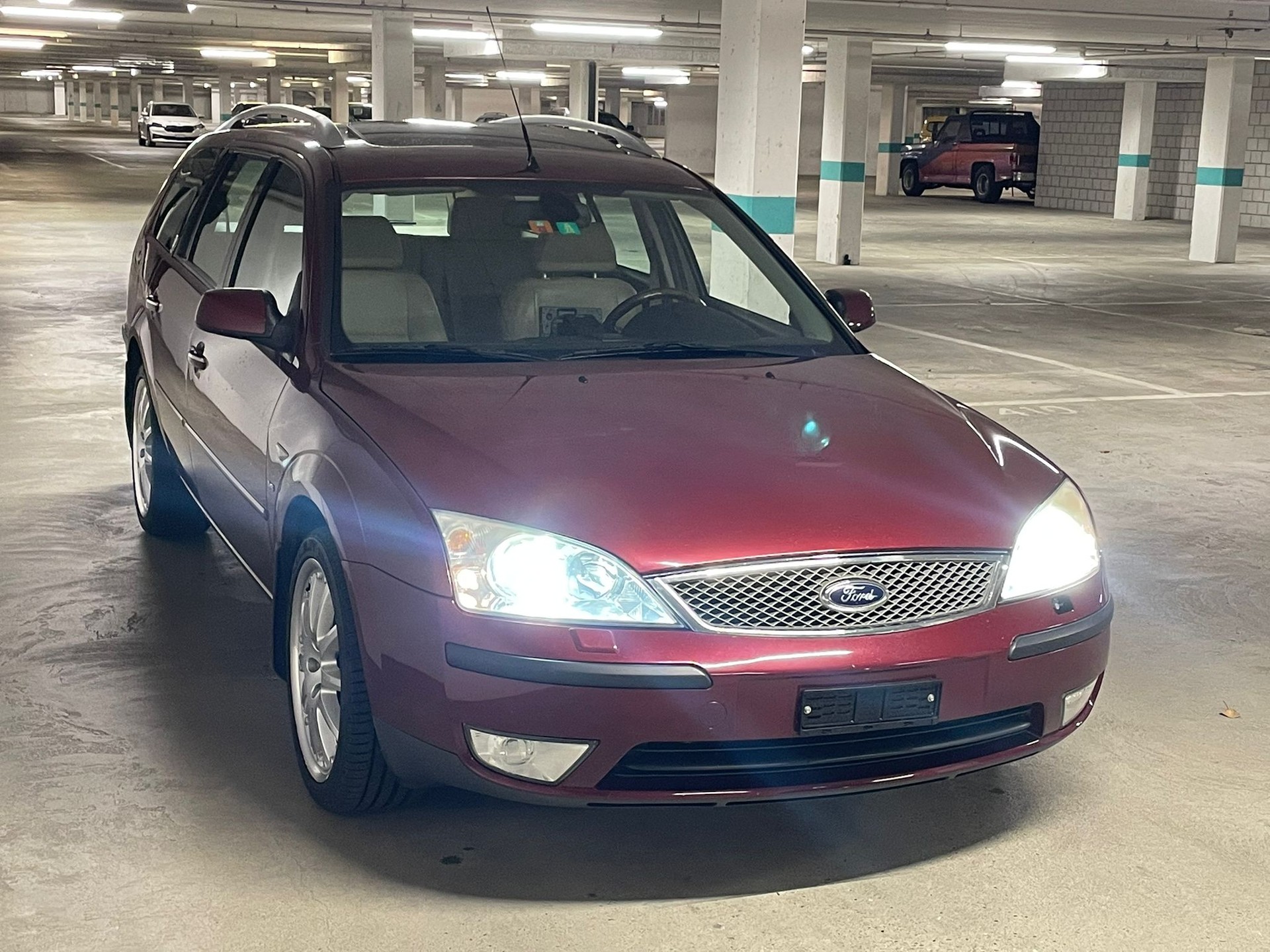 FORD Mondeo 2.5i V6 Executive // MFK NEU-image-8