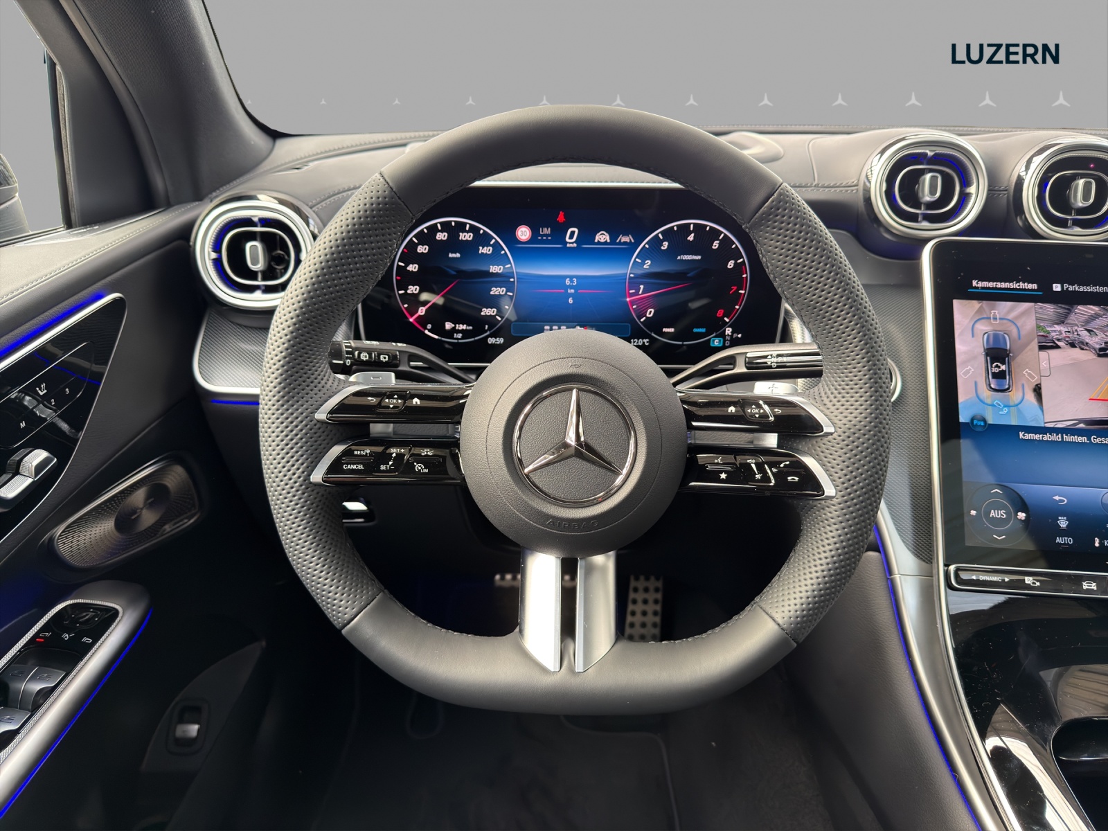MERCEDES-BENZ GLC 200 4Matic 9G-Tronic-image-9