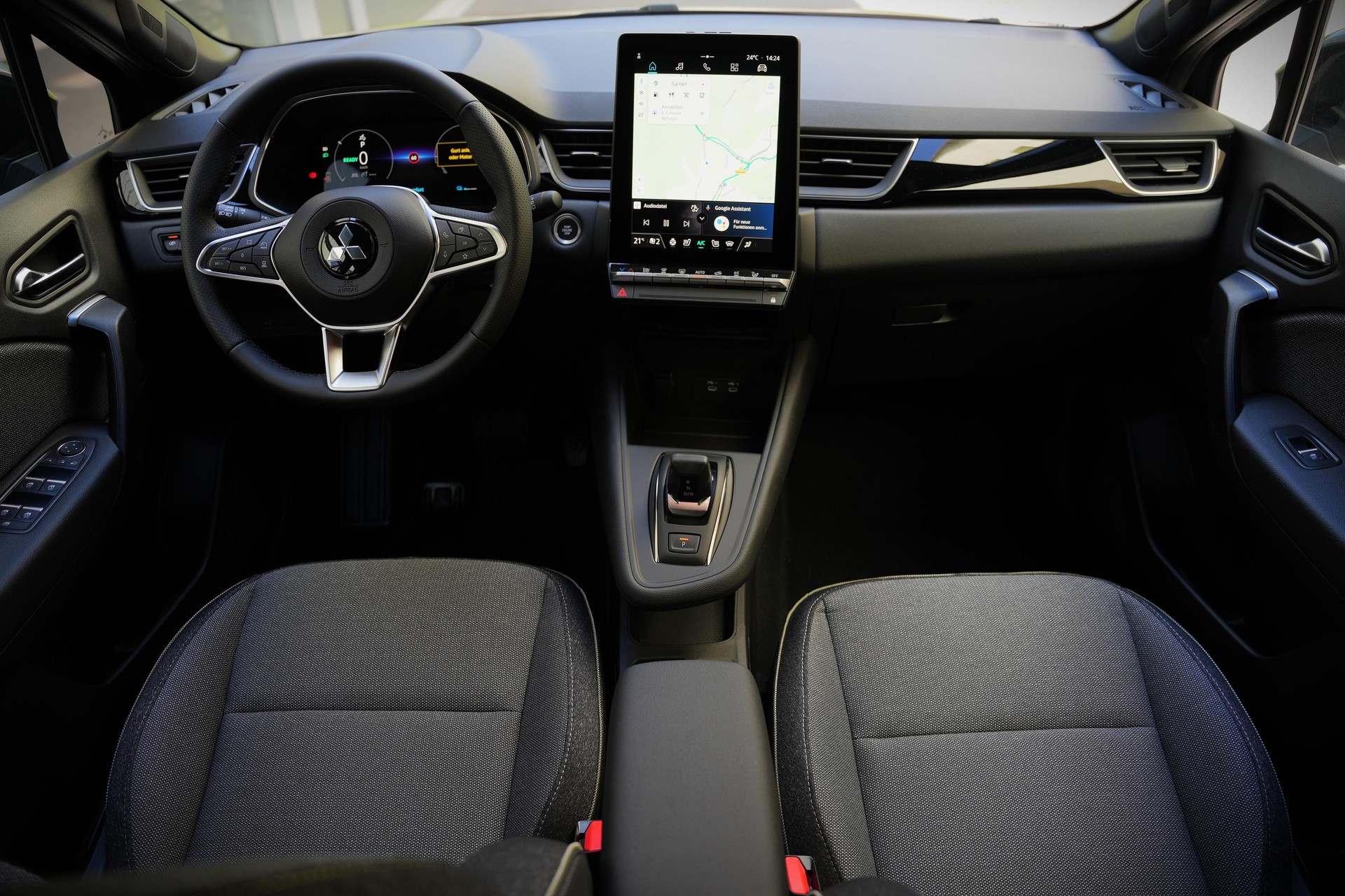 MITSUBISHI Grandis 1.8 HEV Intense-image-8