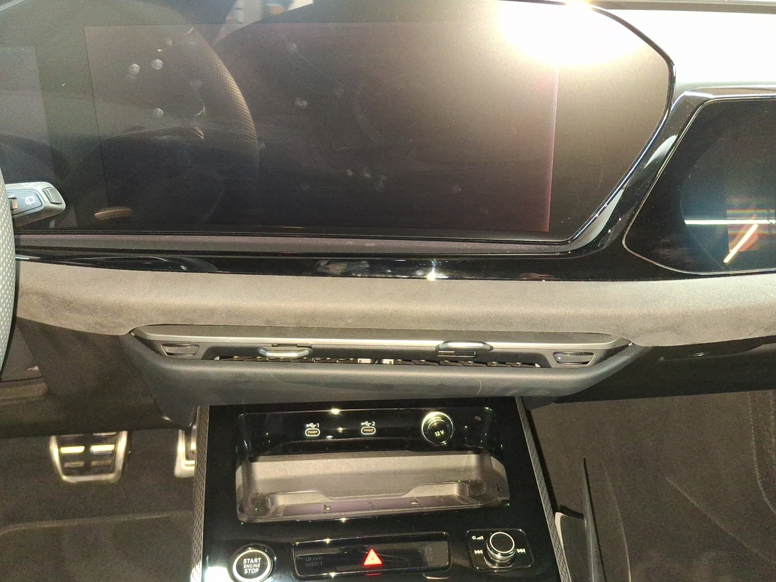 AUDI A5 Avant TDI quattro 150 kW S tronic-image-10