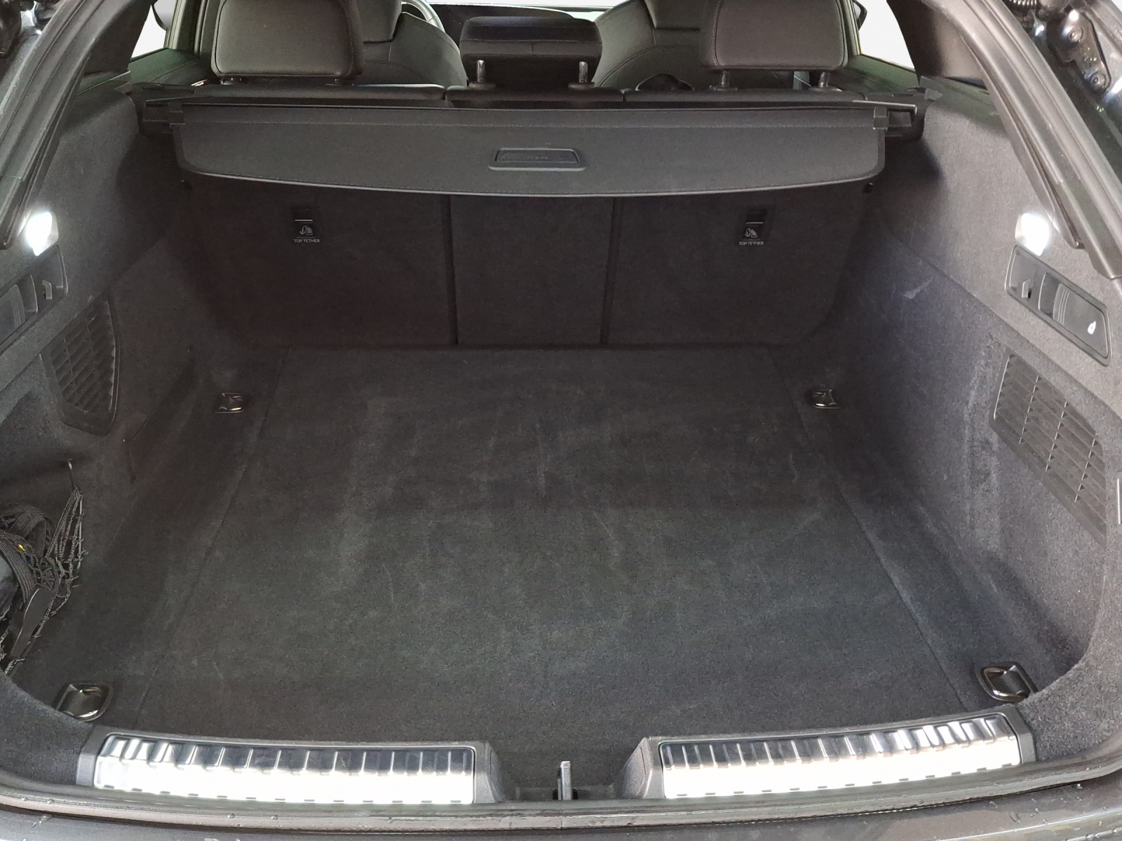 AUDI A5 Avant TDI quattro 150 kW S tronic-image-12