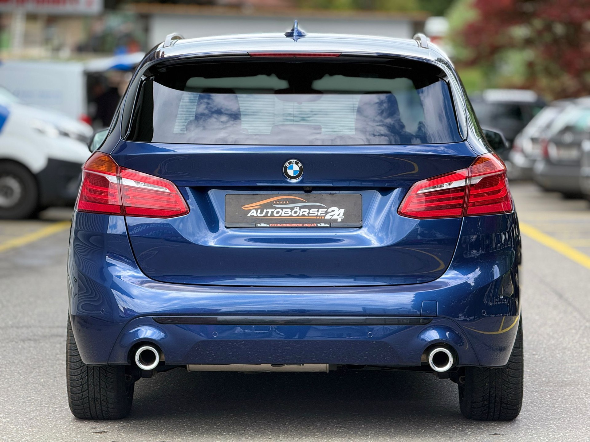 BMW 218d xDrive Active Tourer-image-5