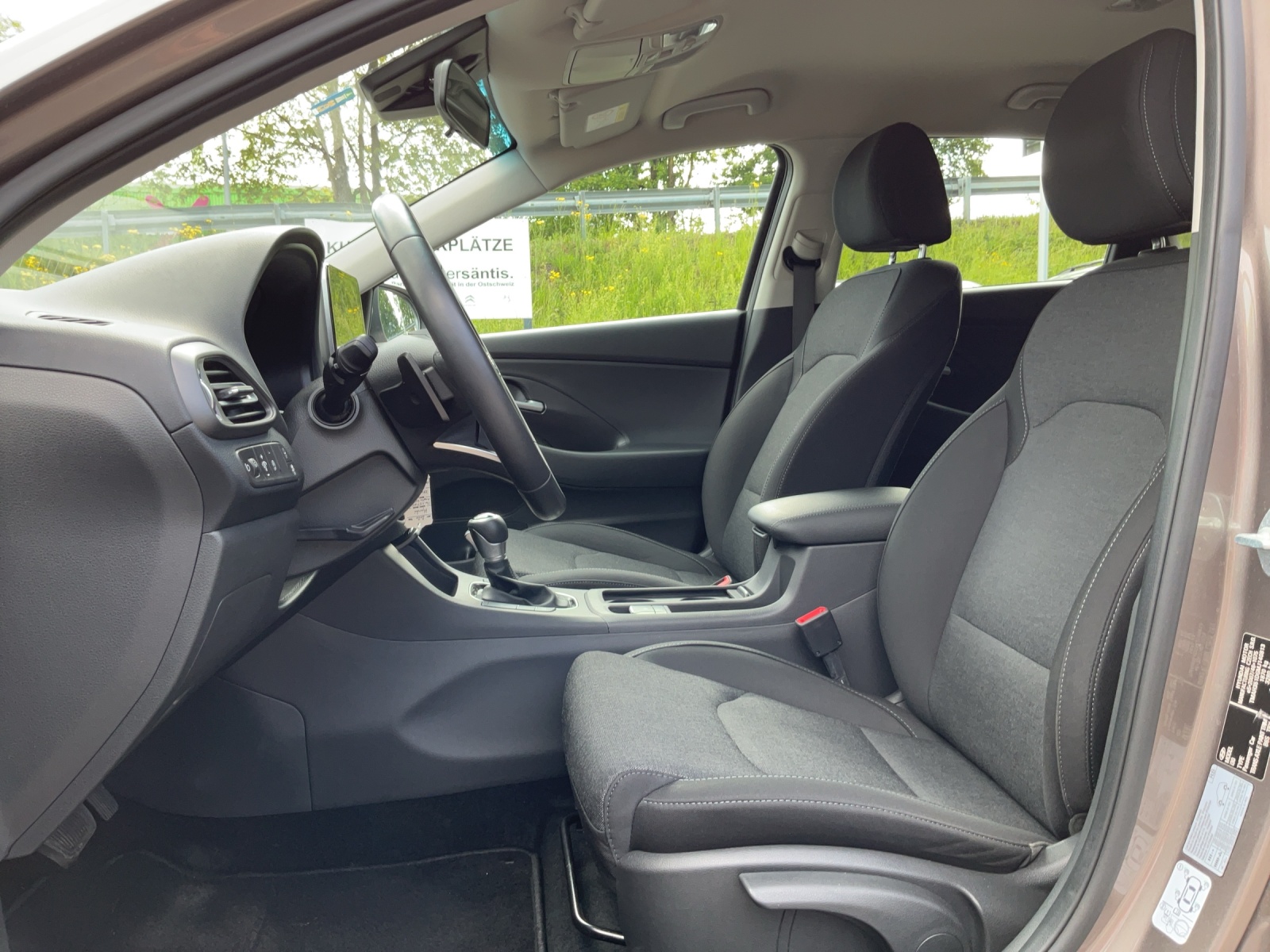 HYUNDAI i30 1.5 T-GDi Amplia 48V MH DCT-image-5