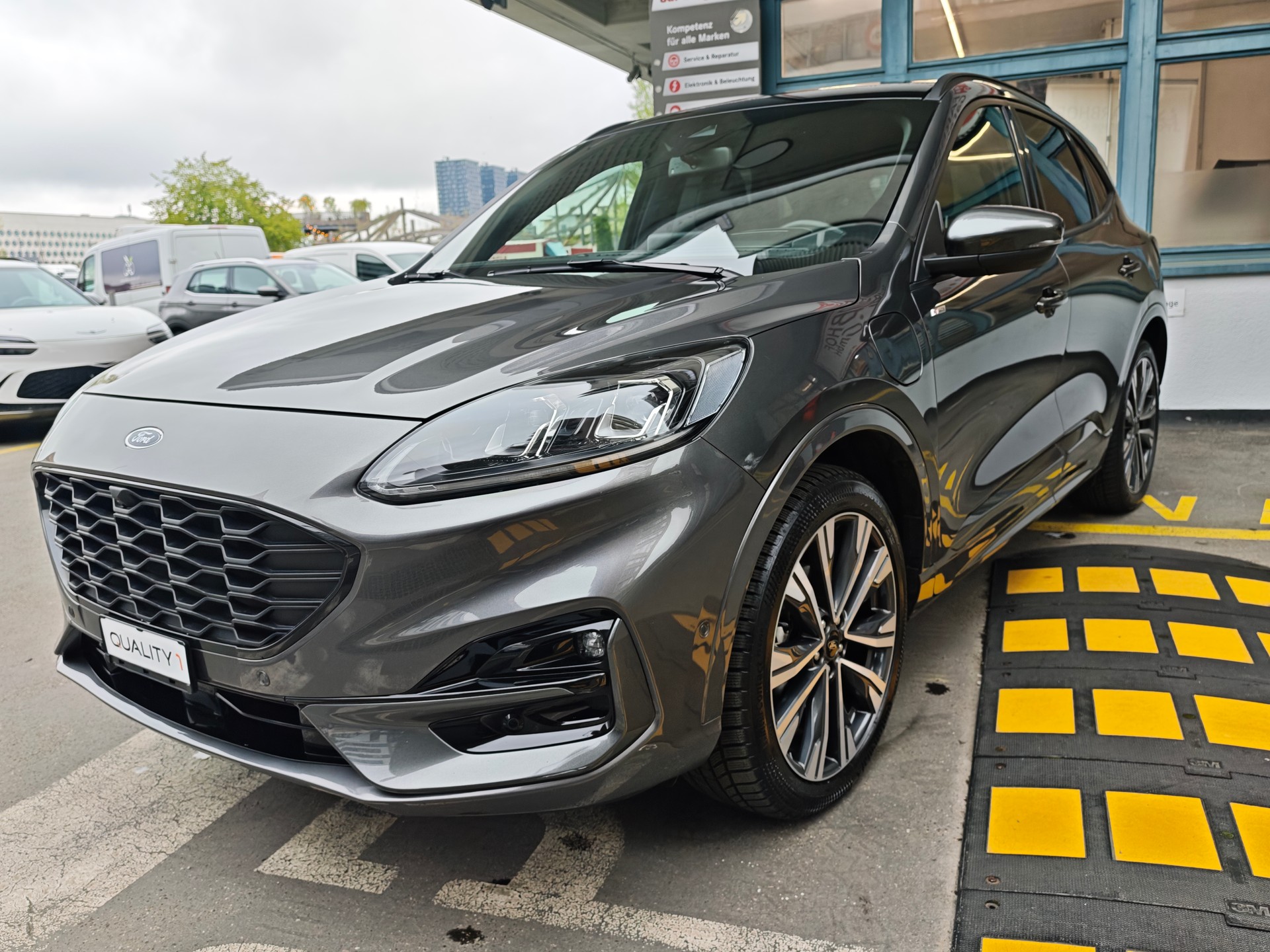 FORD Kuga 2.5 PHEV ST-Line X 2WD