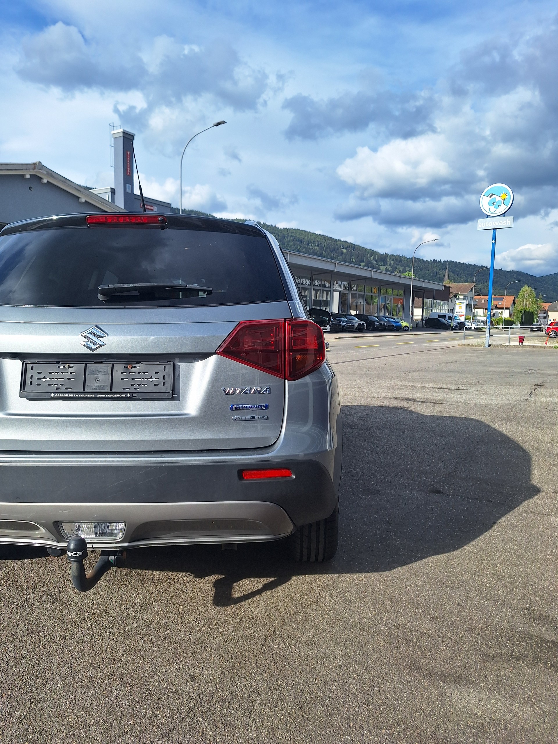 SUZUKI Vitara 1.4 Boosterjet Compact + Hybrid-image-12
