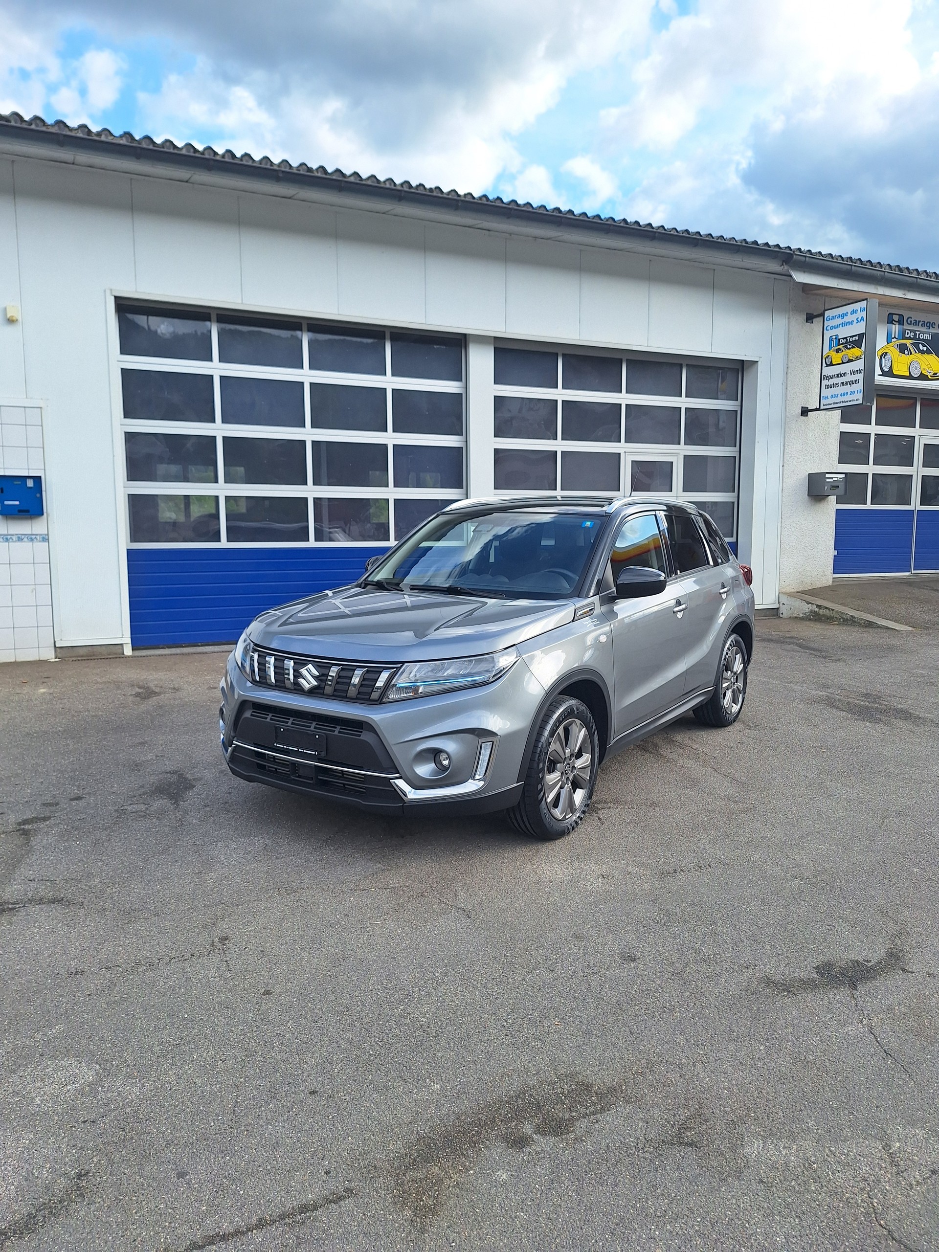 SUZUKI Vitara 1.4 Boosterjet Compact + Hybrid