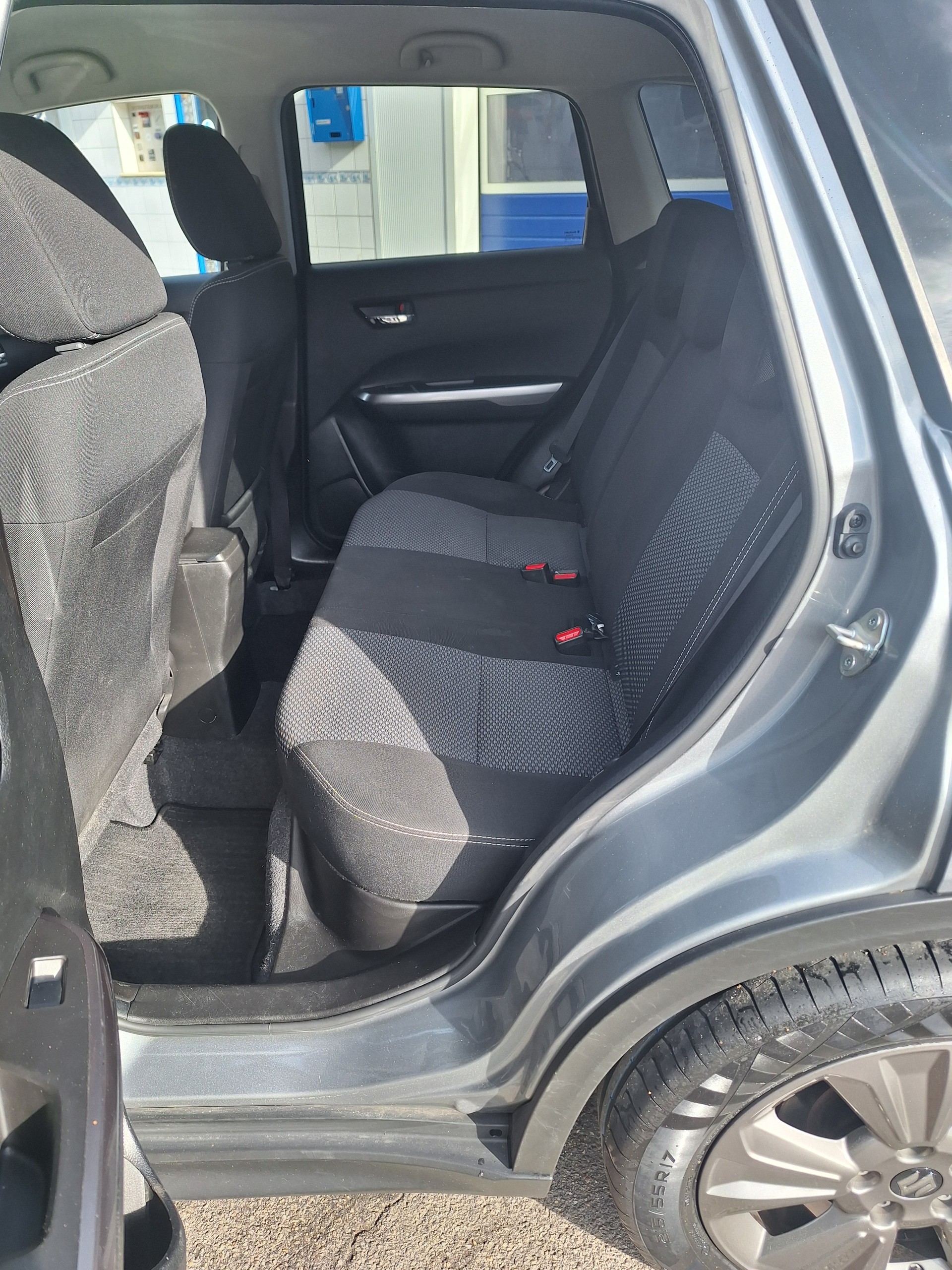SUZUKI Vitara 1.4 Boosterjet Compact + Hybrid-image-10