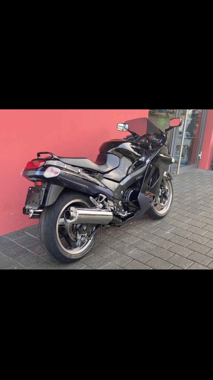 KAWASAKI ZZ-R 1100-image-3