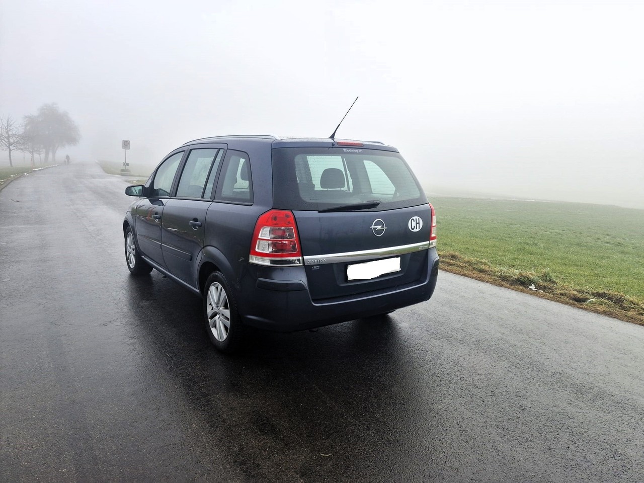 OPEL Zafira 2.2i 16V Enjoy Automatic-image-3