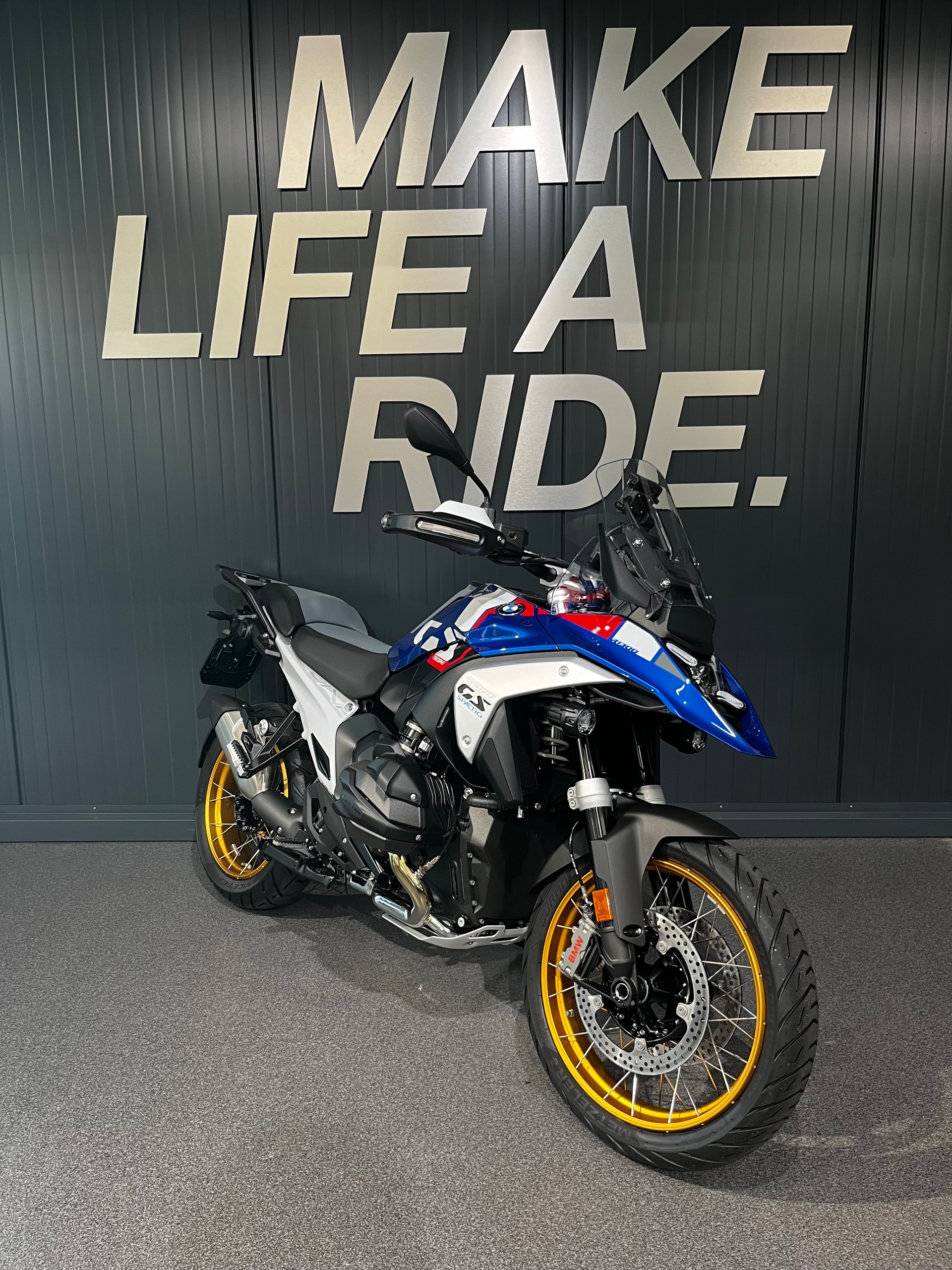 BMW R 1300 GS-showroom-element-1