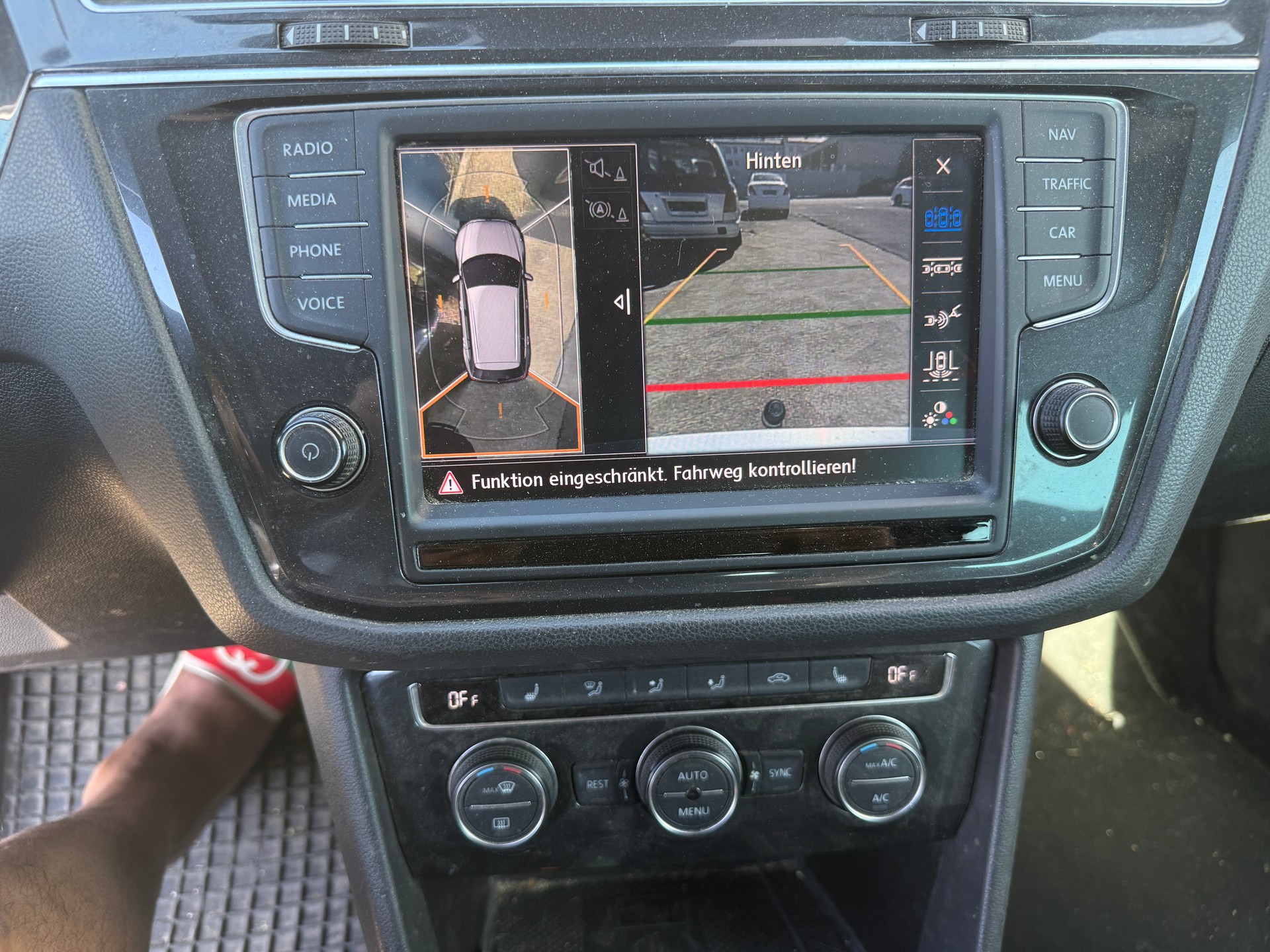 VW Tiguan 2.0TSI Highline 4Motion DSG-image-14