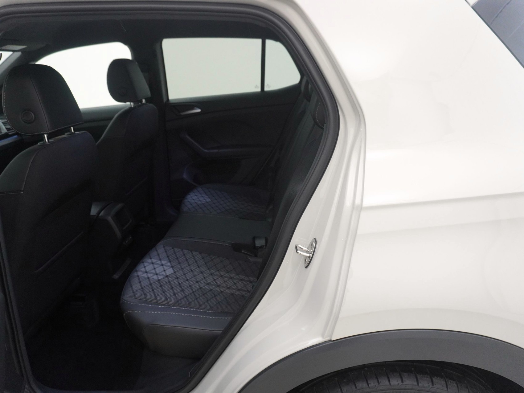 VW T-Cross 1.0 TSI R-Line DSG-image-14