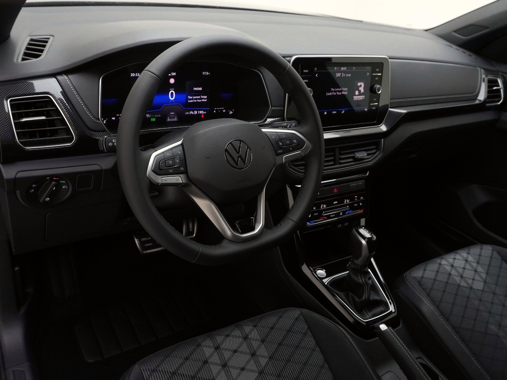 VW T-Cross 1.0 TSI R-Line DSG-image-10