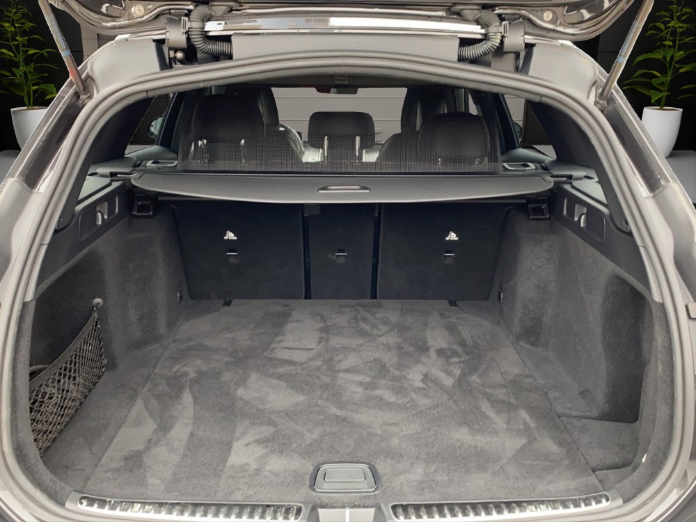 MERCEDES-BENZ C 220 d T 4 Matic Swiss Star-image-11