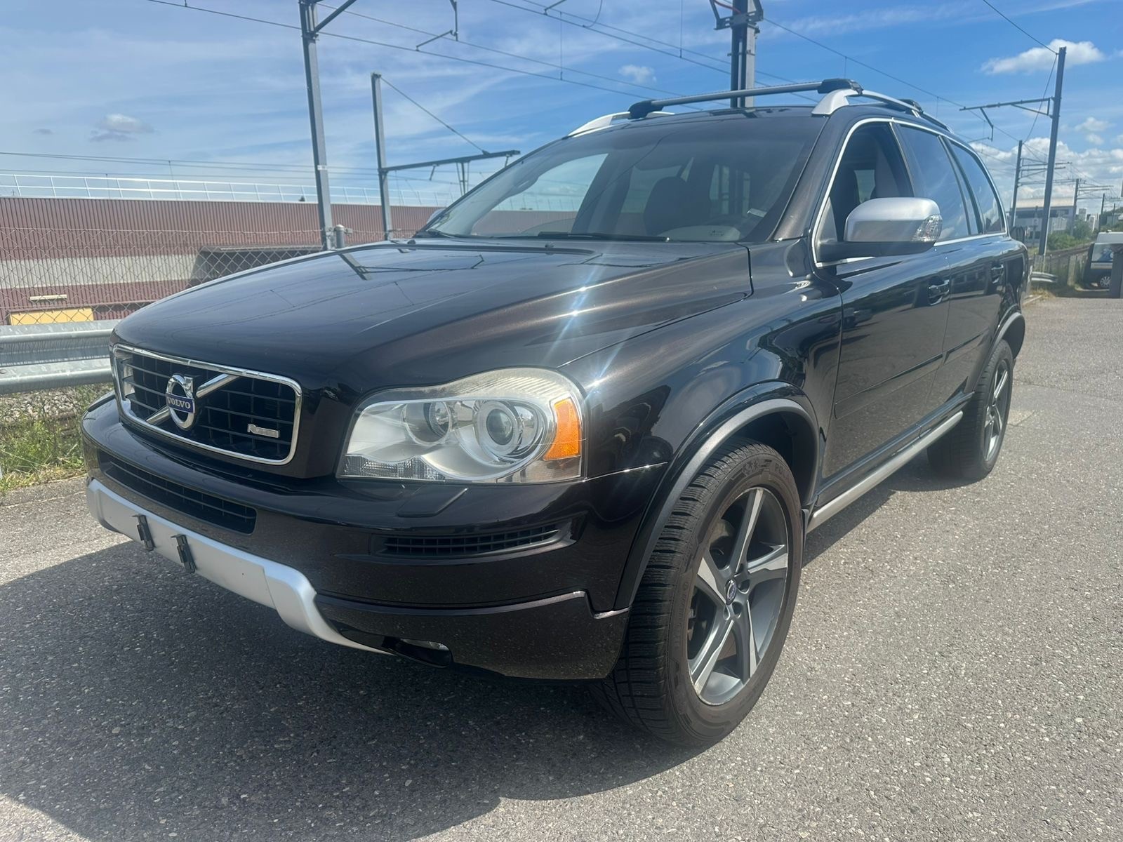 VOLVO XC90 D5 AWD R-Design Geartronic-image-0