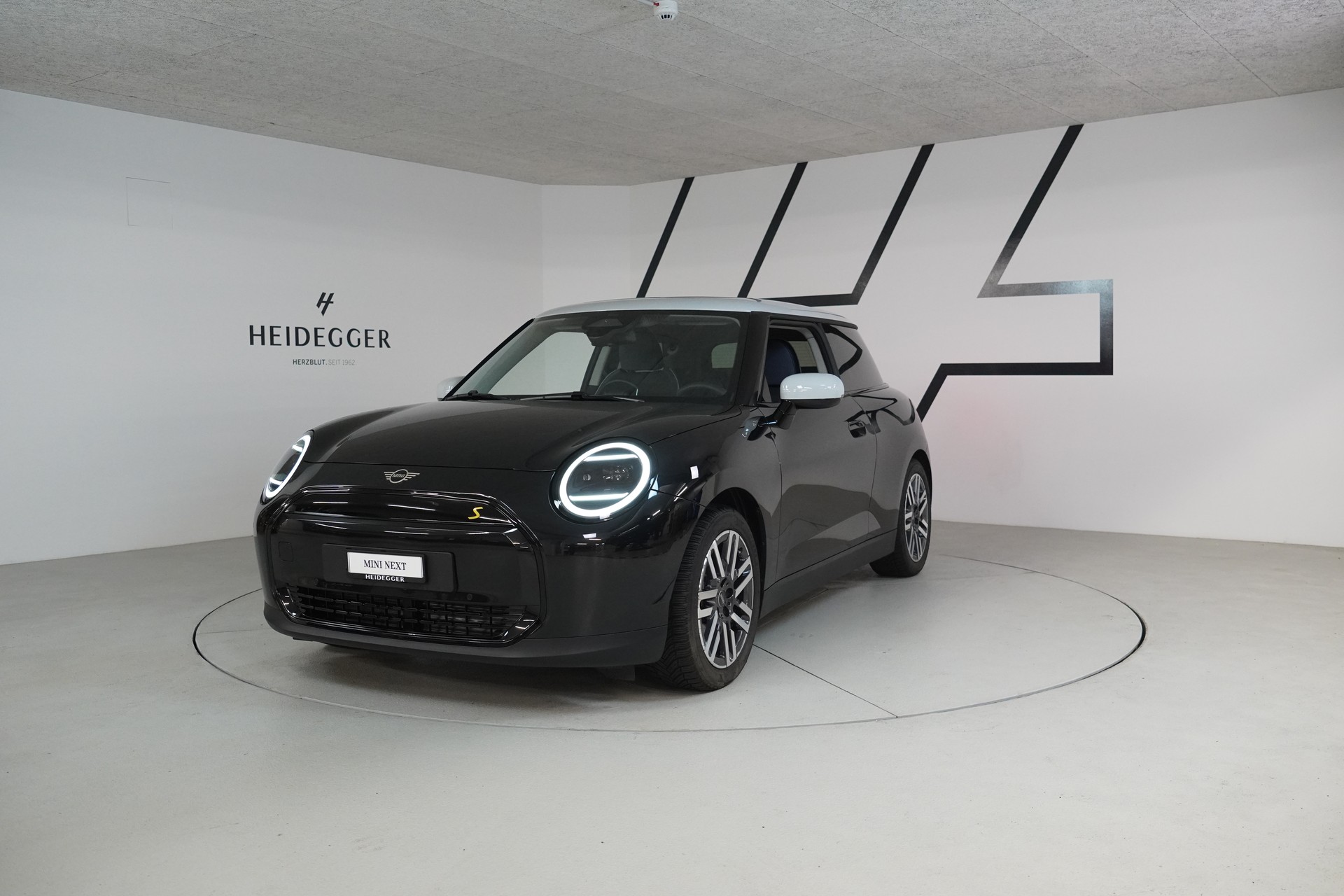 MINI Cooper SE-image-0