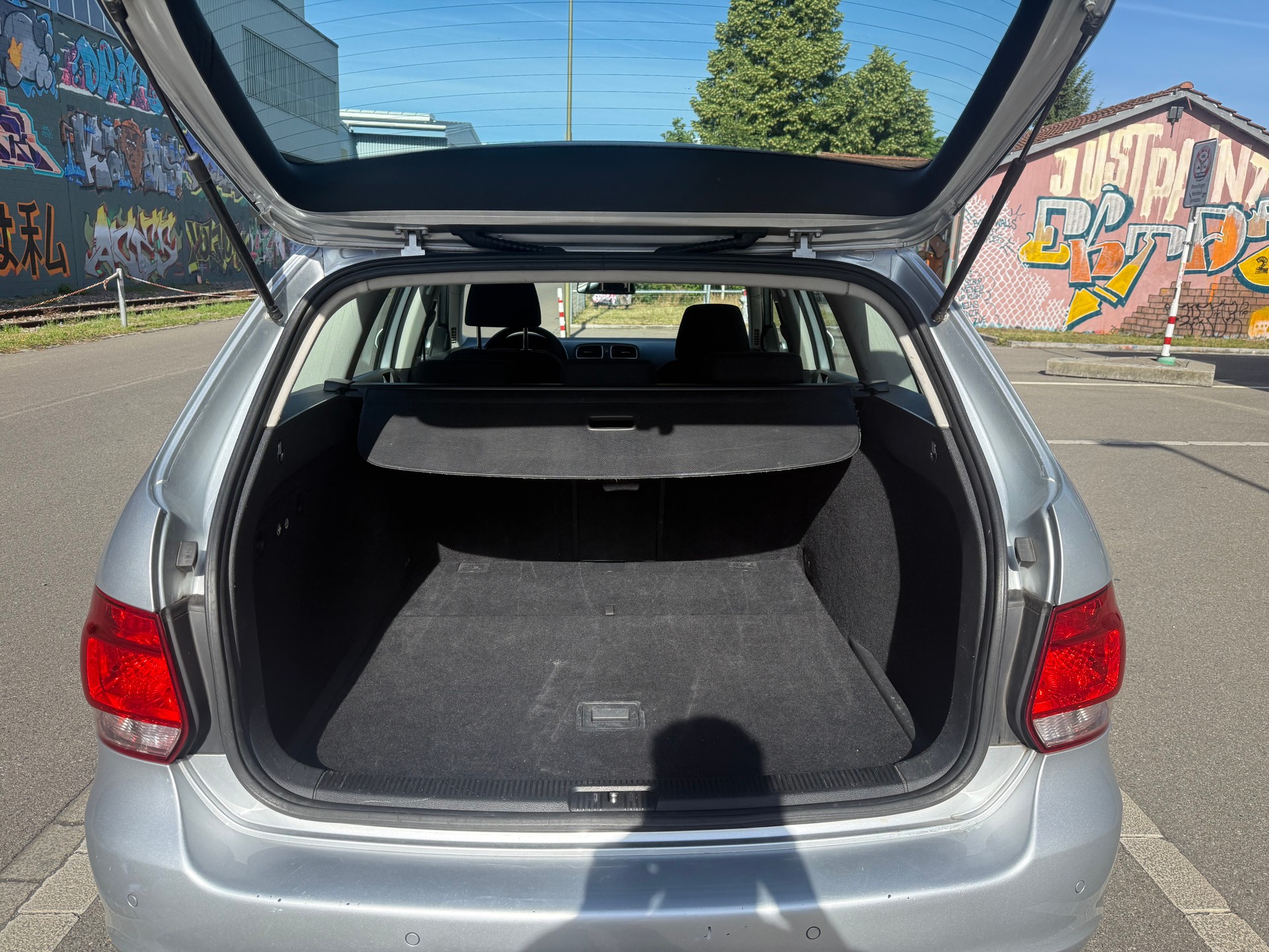 VW Golf Variant 2.0 TDI Team DSG-image-6