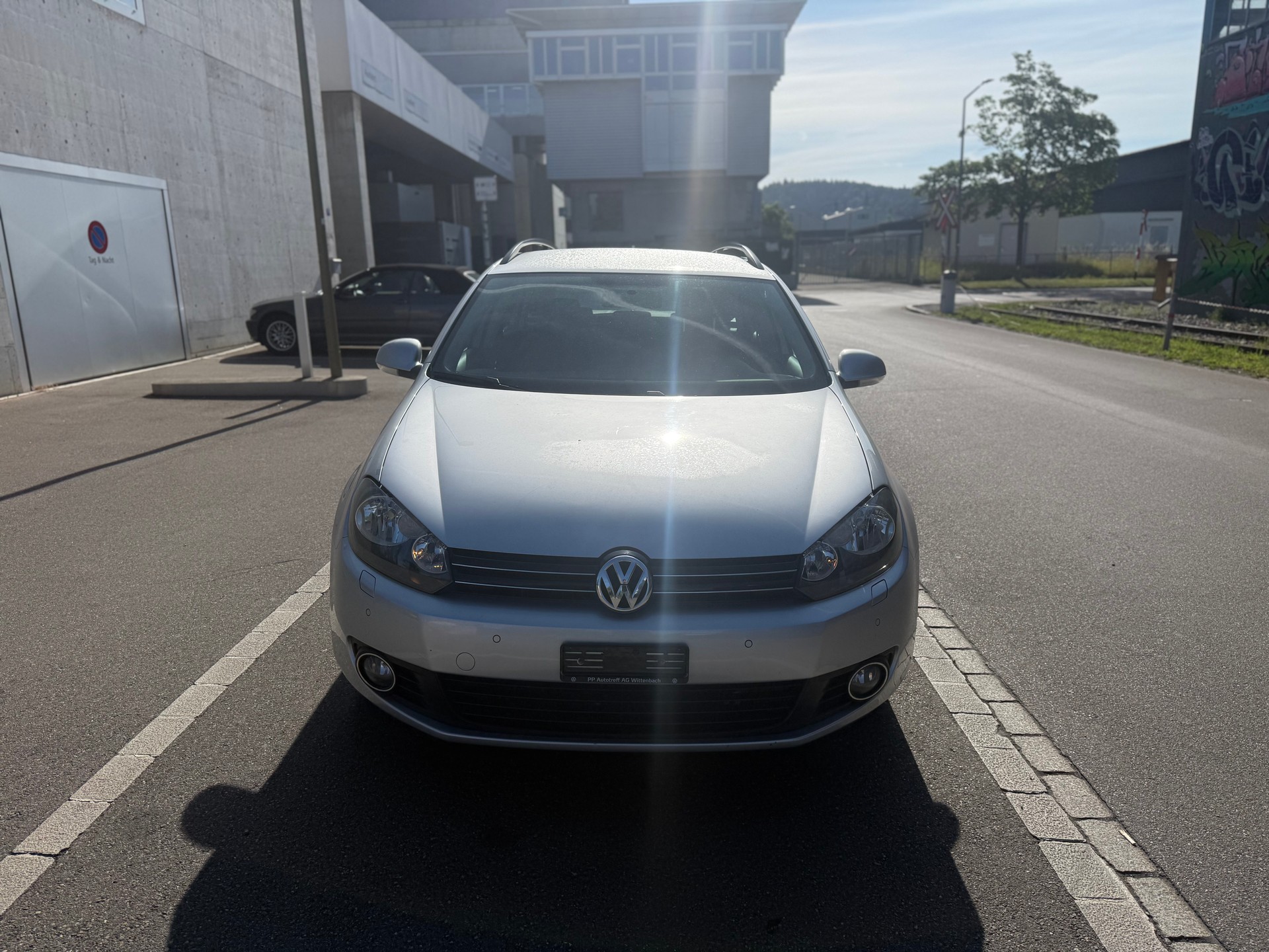 VW Golf Variant 2.0 TDI Team DSG-image-1