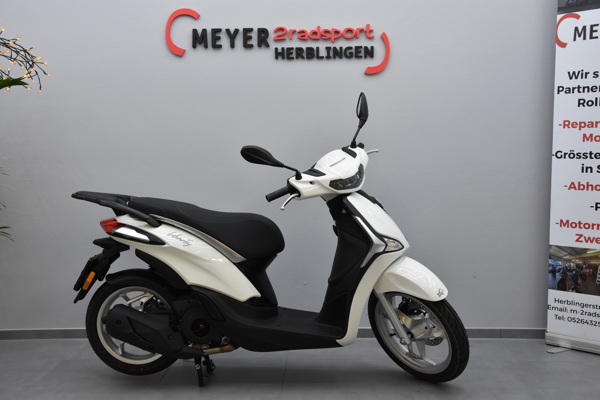 PIAGGIO Liberty 125 E5+-showroom-element-1